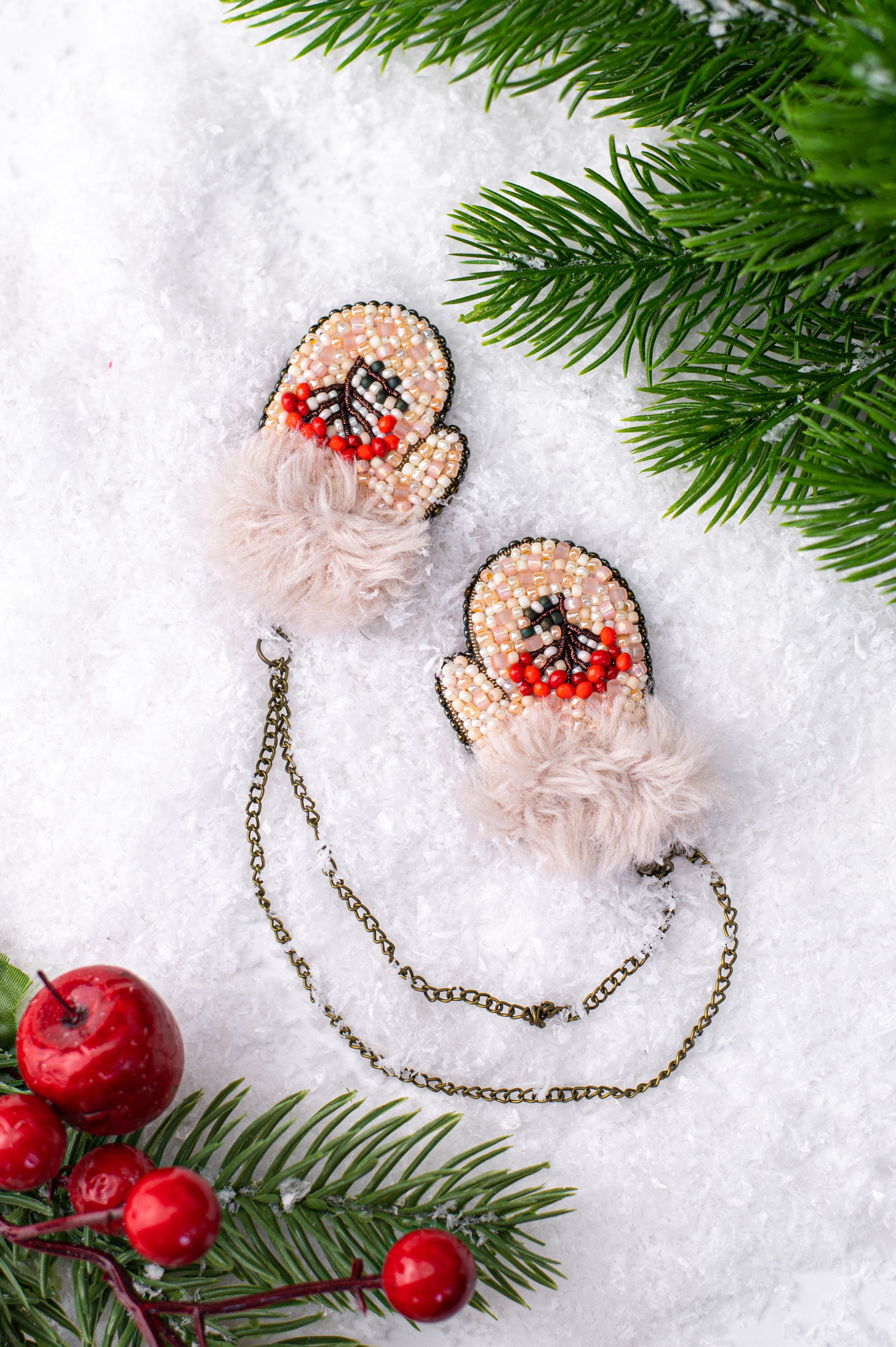 Броши ручной работы Анны Абрамовой. Фотограф Санкт-Петербург | Дарья Першина