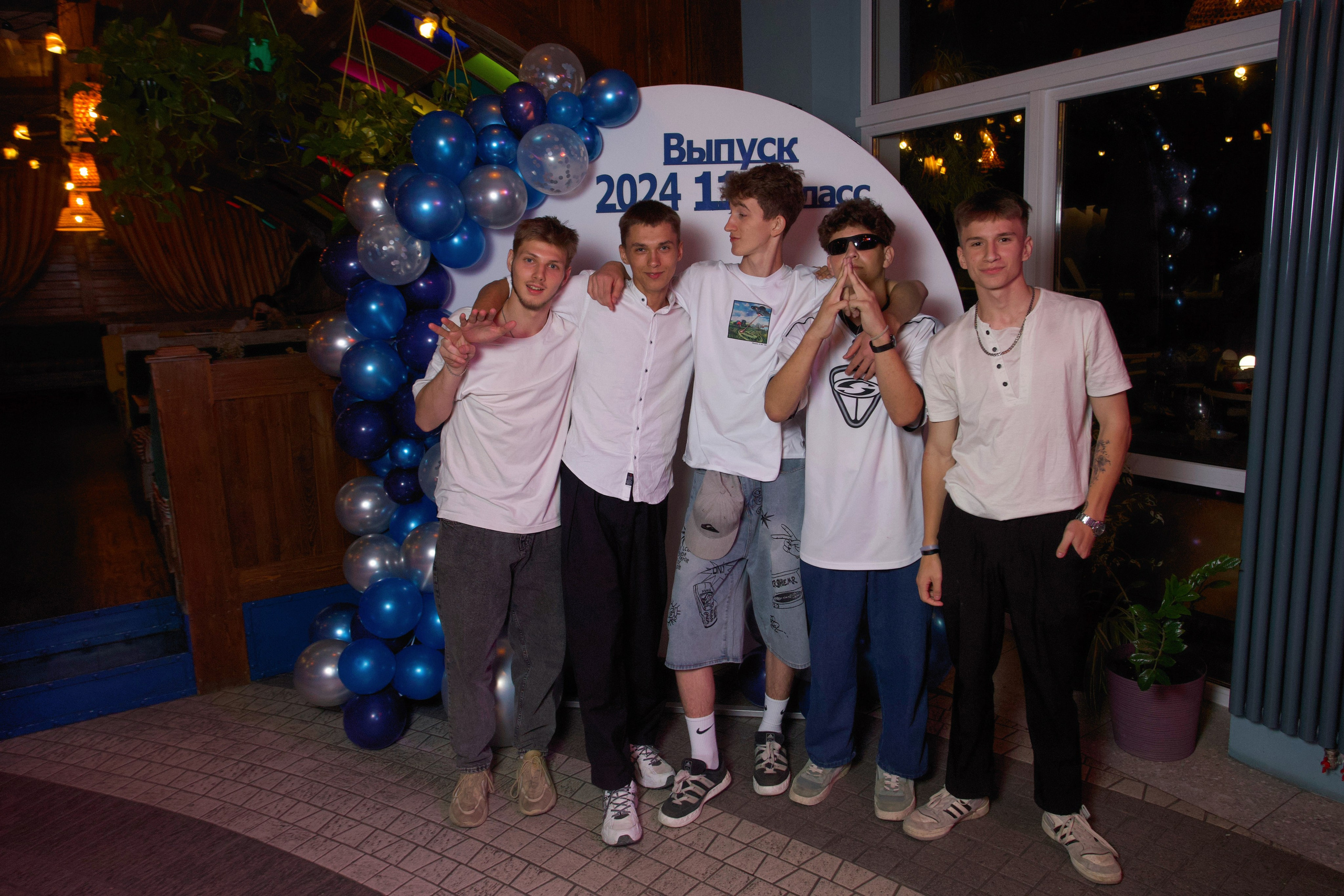 ВЫПУСКНОЙ «КОКОМО» 27.06.24. Репортажный фотограф Анапа