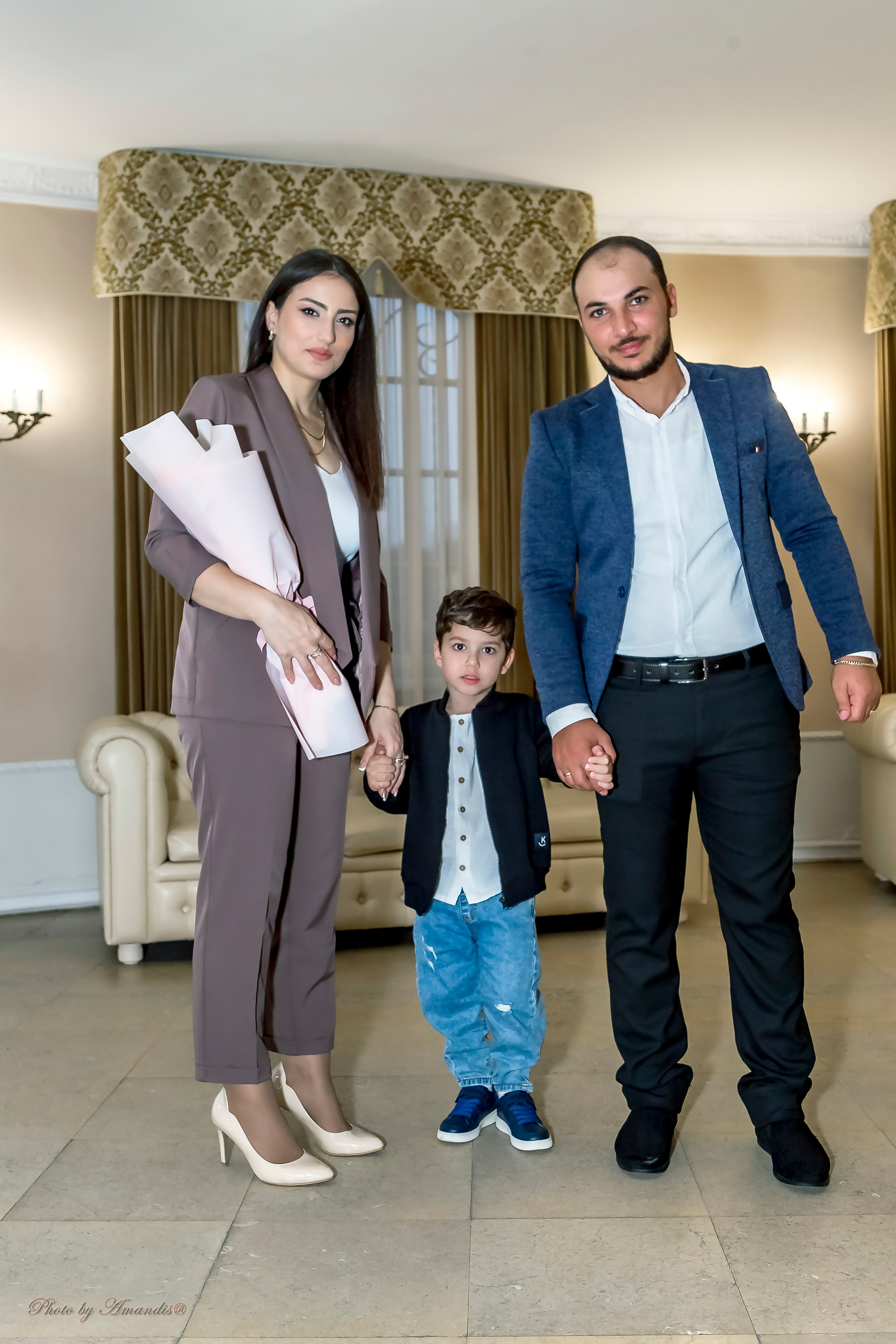 Свадьба Эдгара и Ангелины (Раменское, октябрь 2025). Репортажная съемка в Москве и области. Анималистика