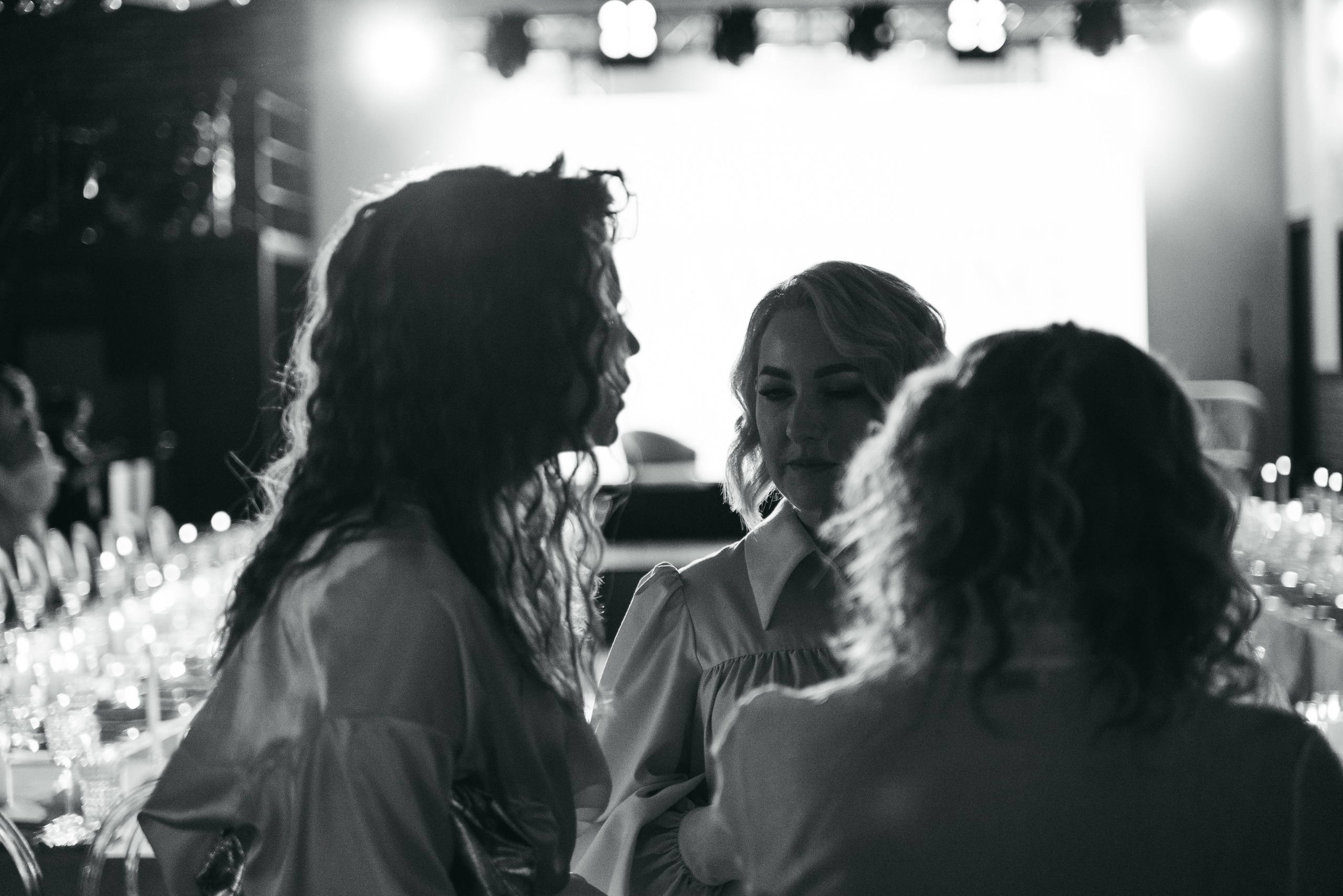 WhiteRoom Pre-wedding. Репортажный и свадебный фотограф в Сургуте