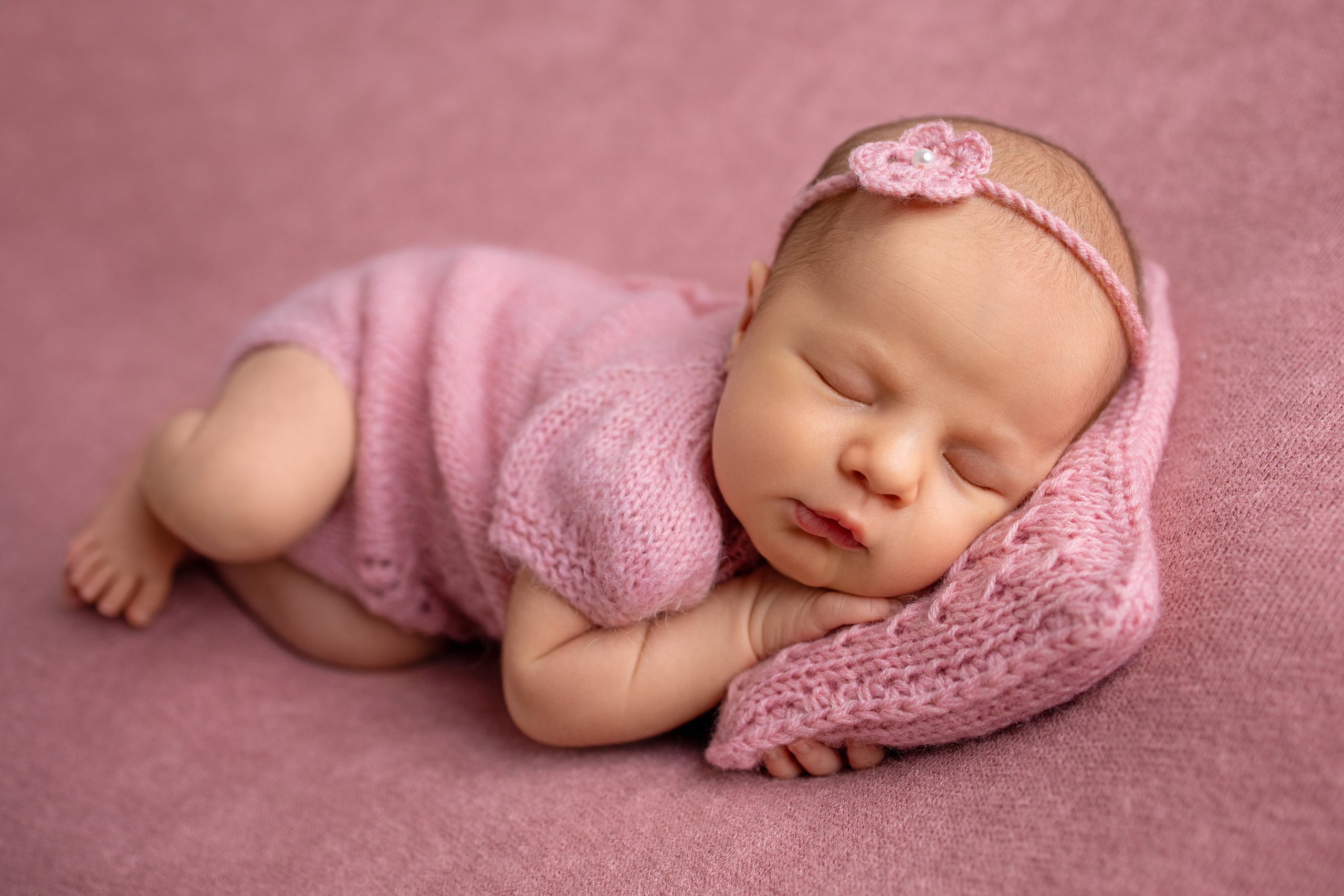 NEWBORN. Смиричевская Екатерина — фотограф новорожденных