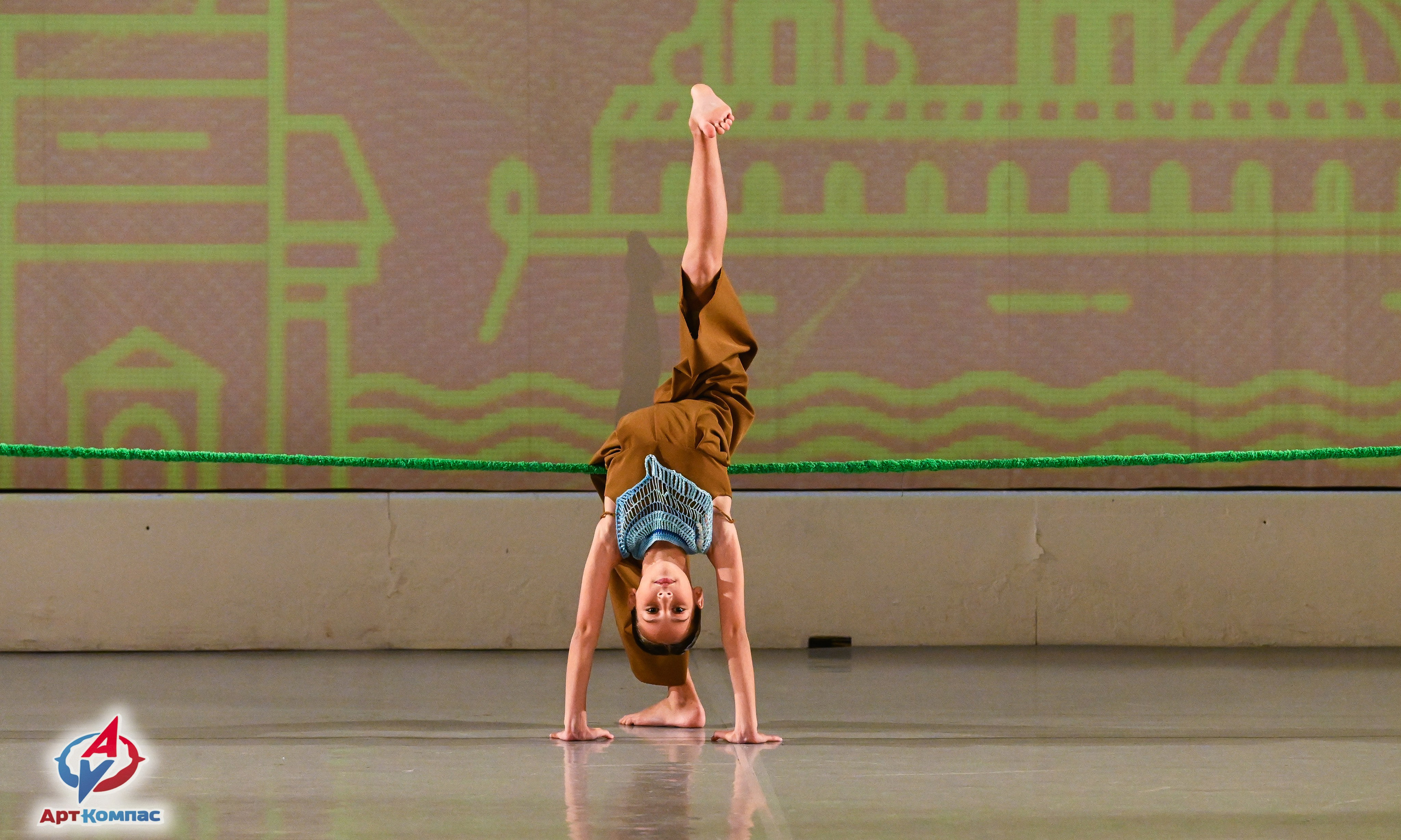 05.10.2025 Всероссийский фестиваль талантов «НЕВСКИЕ ВСТРЕЧИ» г. Санкт-Петербург. Медиастудия Фото Концепт