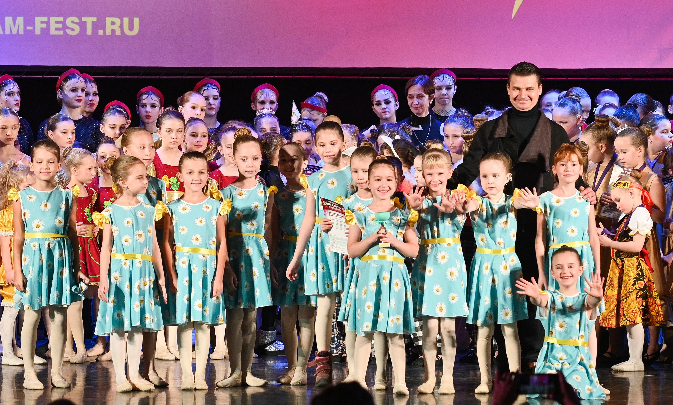 07.12.2024 Фестивальное движение «Шаг к мечте» г. Санкт-Петербург. Медиастудия Фото Концепт