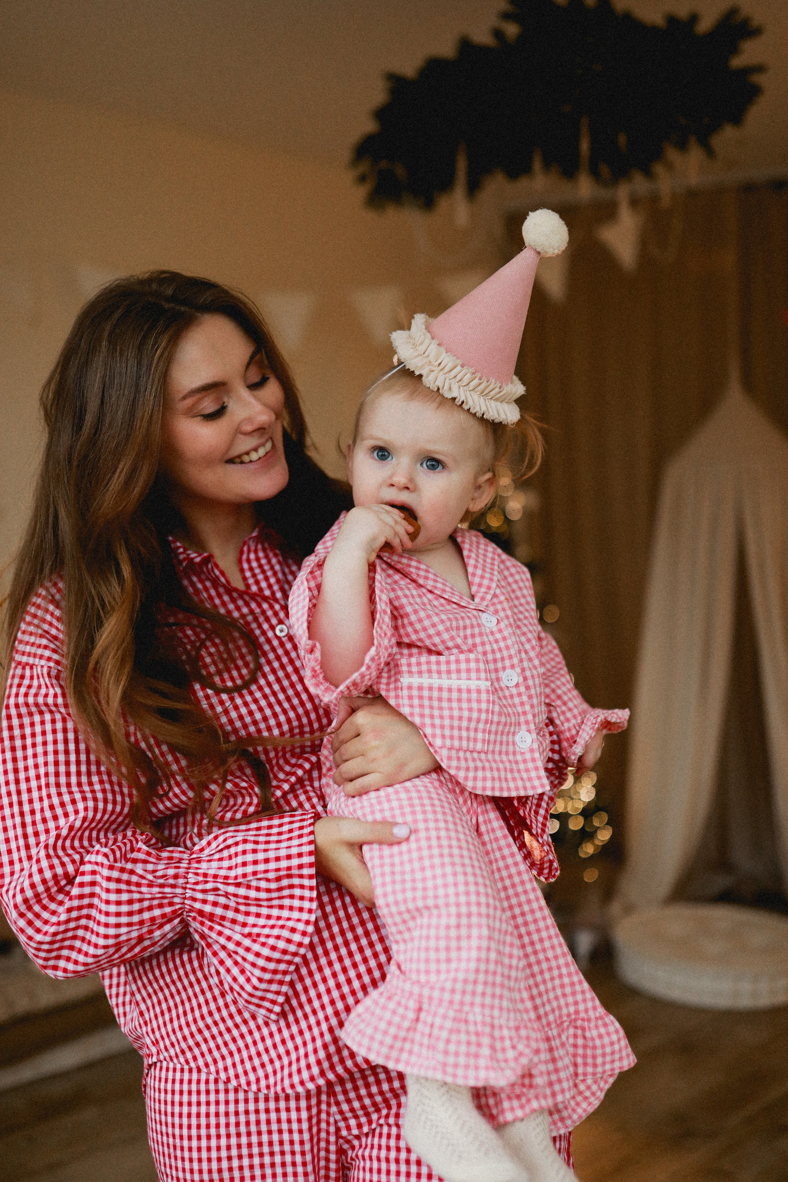 Дочки-матери