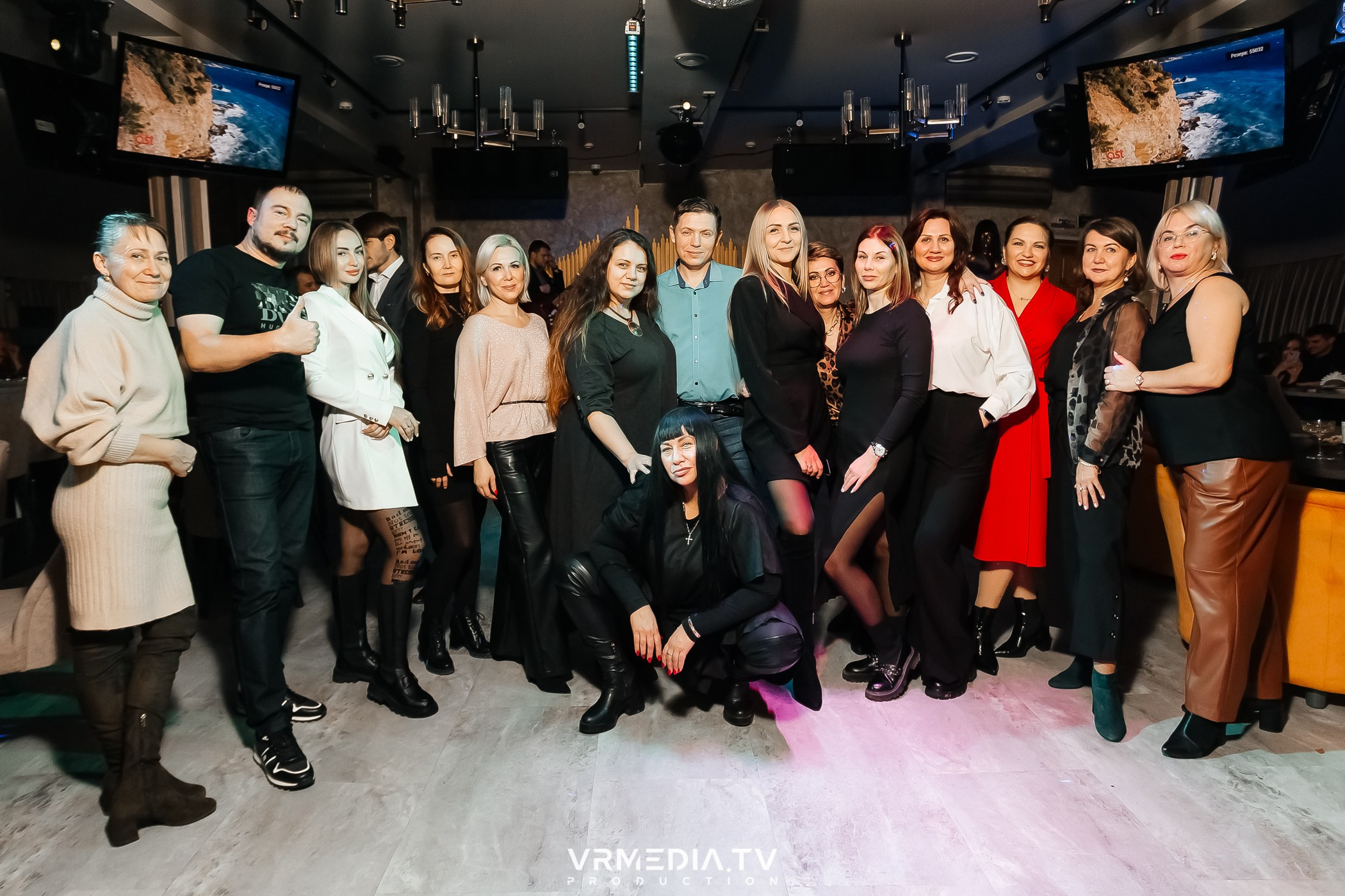 Открытие караоке-зала в «Империи»