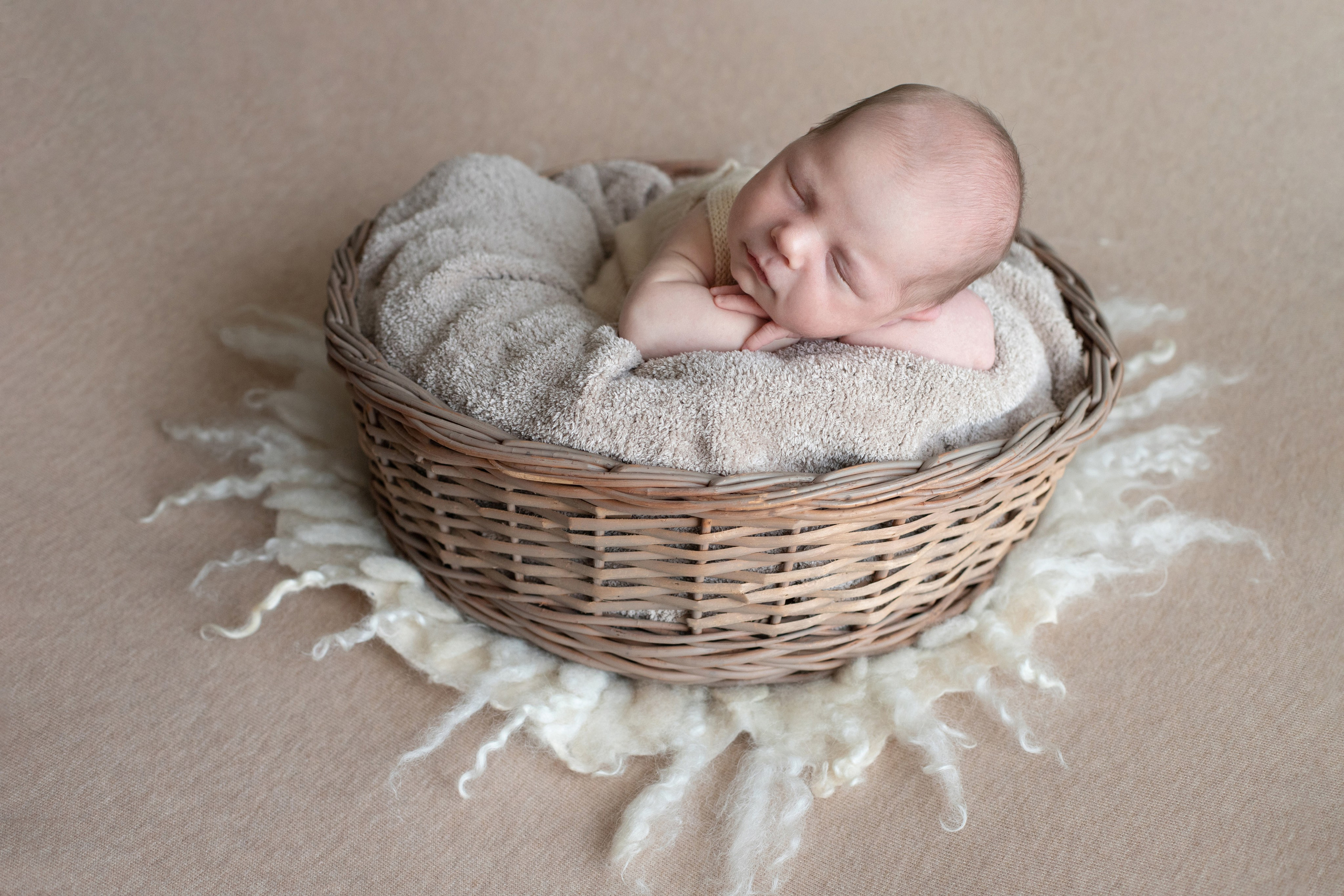 Анастасия Итого. Фотограф новорожденных в Екатеринбурге Татьяна Продан