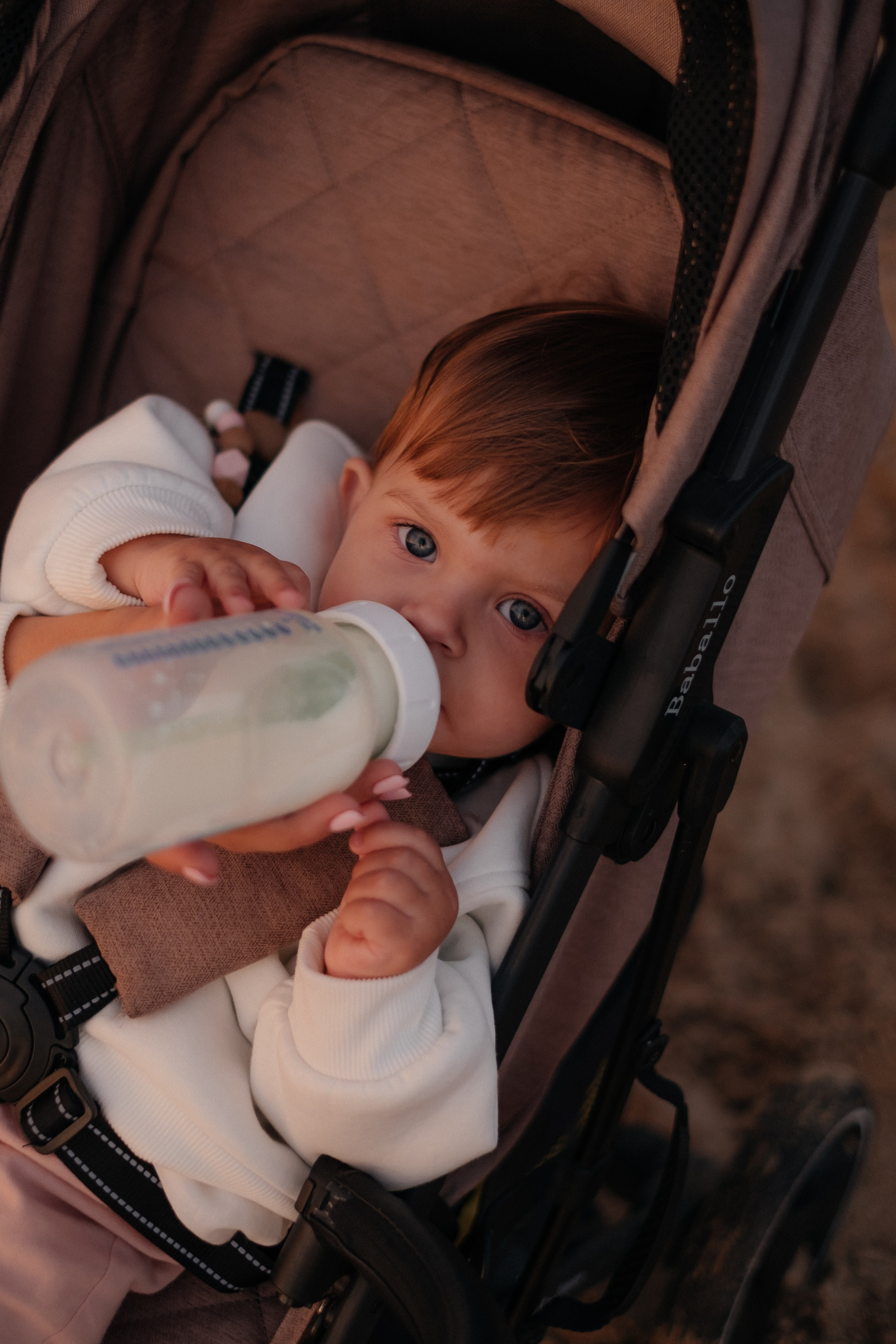 Алина, Ярослав и Тая на берегу. Фотограф в Новосибирске Диана Ильиных