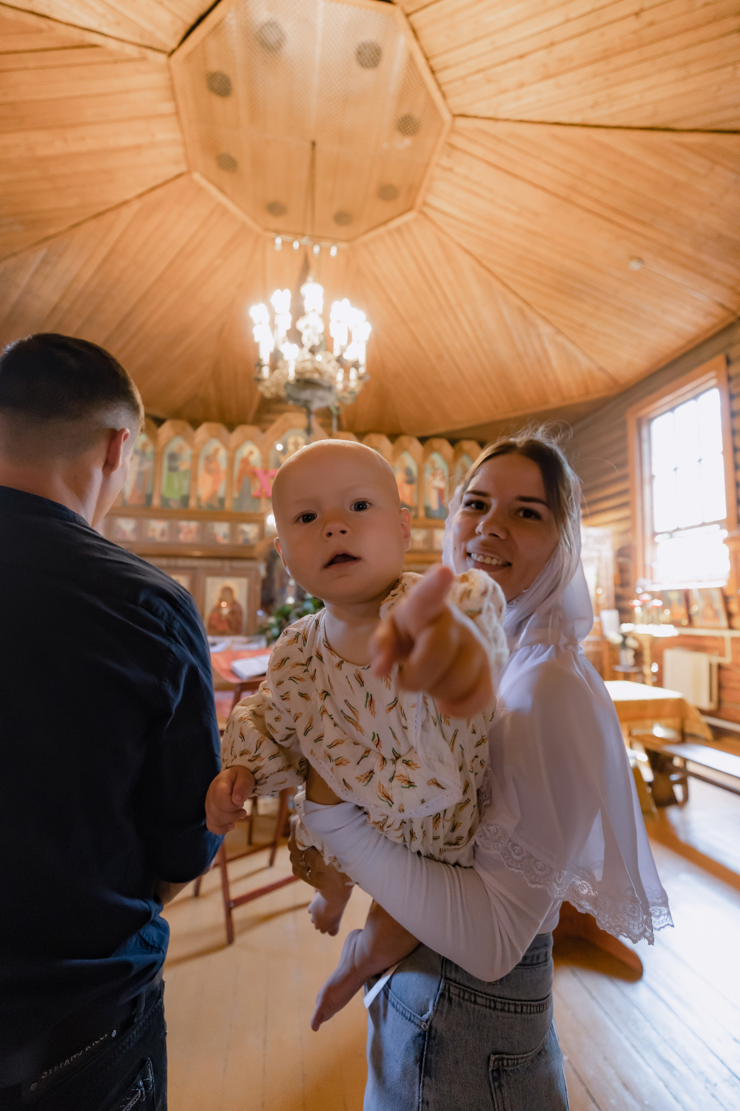 Крещение Миланы «Храм святителя Филарета». Детский и семейный фотограф Евгения Вахнеева Москва Зеленоград