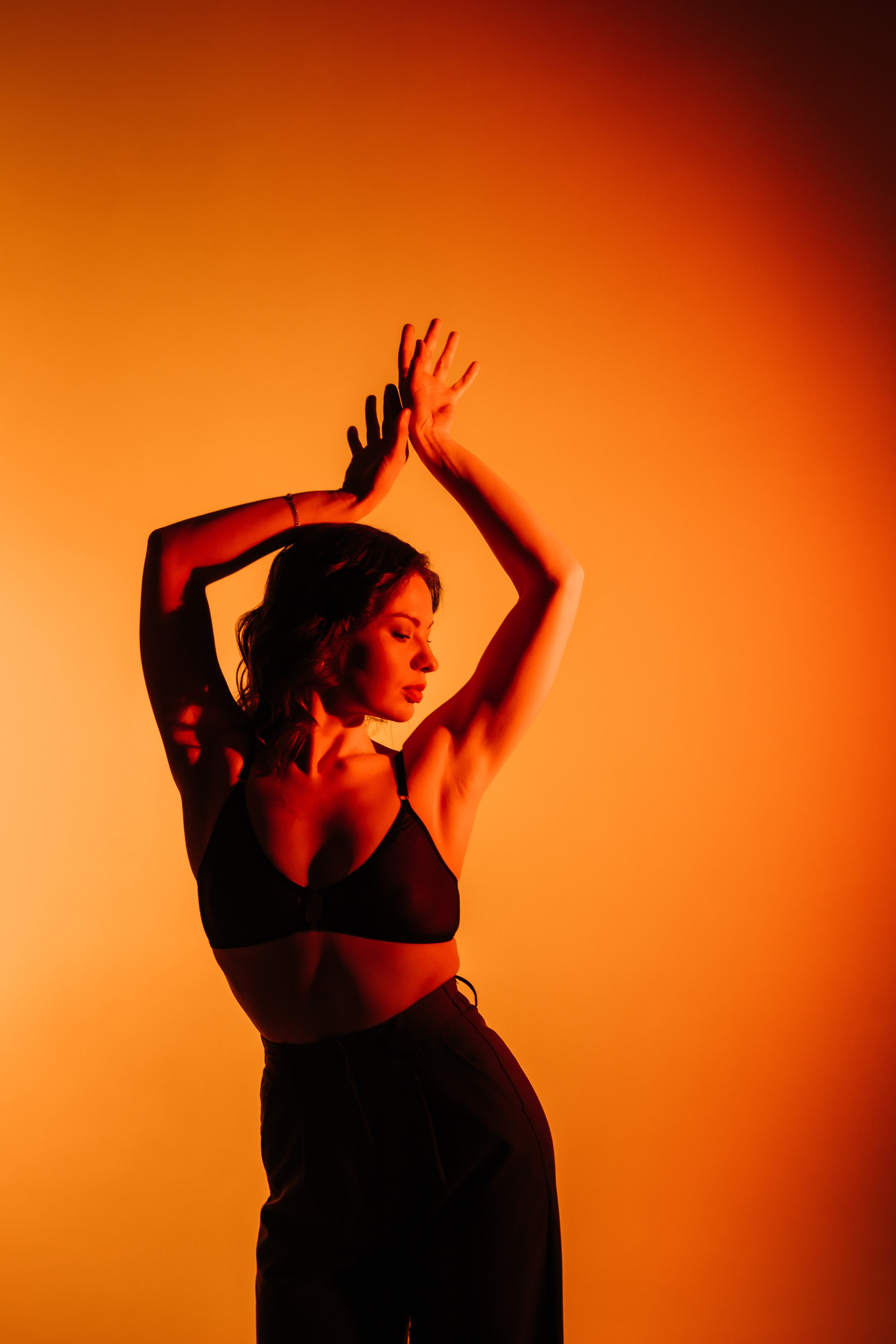 Галия в студии ню. Креативный и женский Фотограф Омске Наталья Лебедева