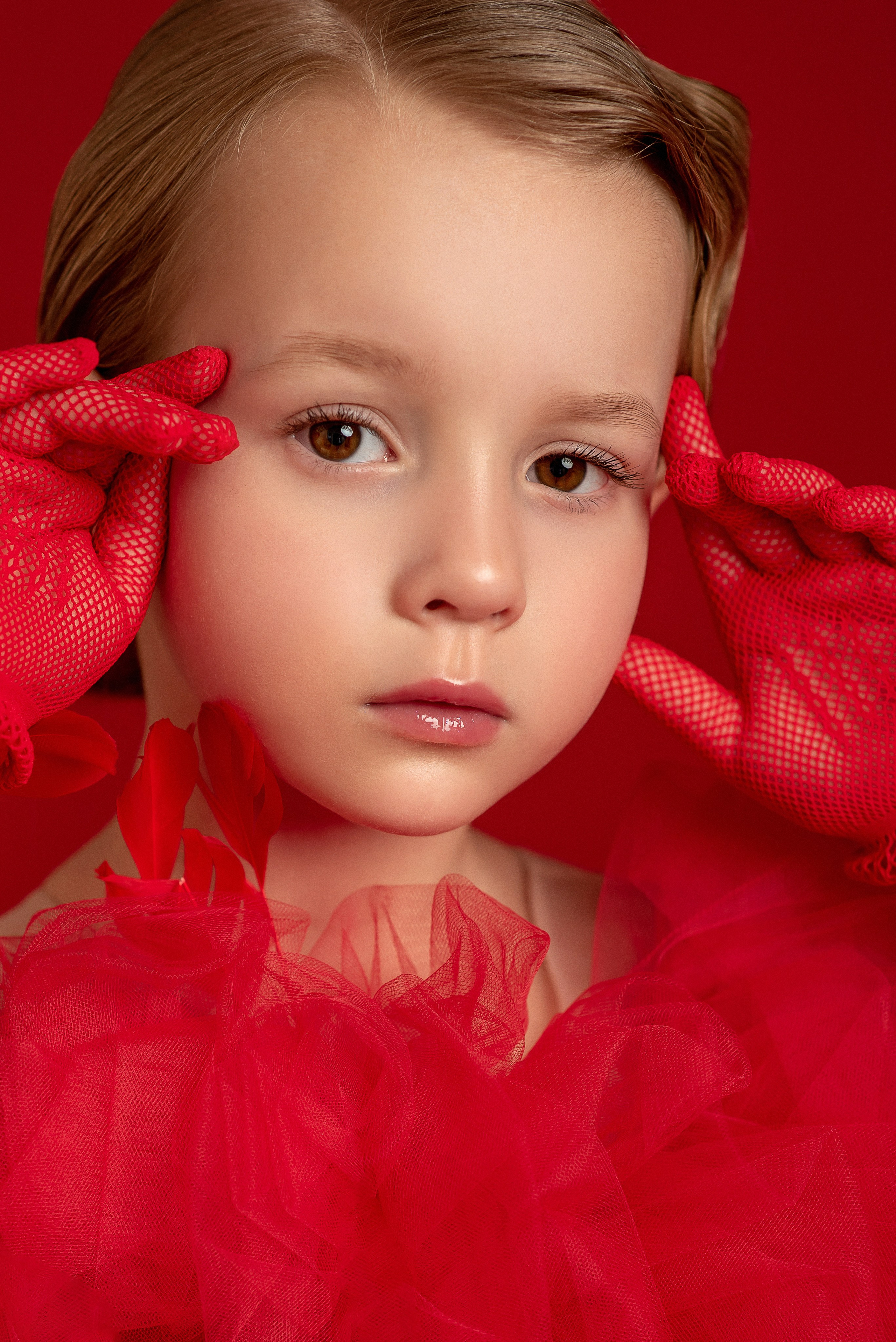 Полина в шляпке. Семейный и детский фотограф Наталья Горда