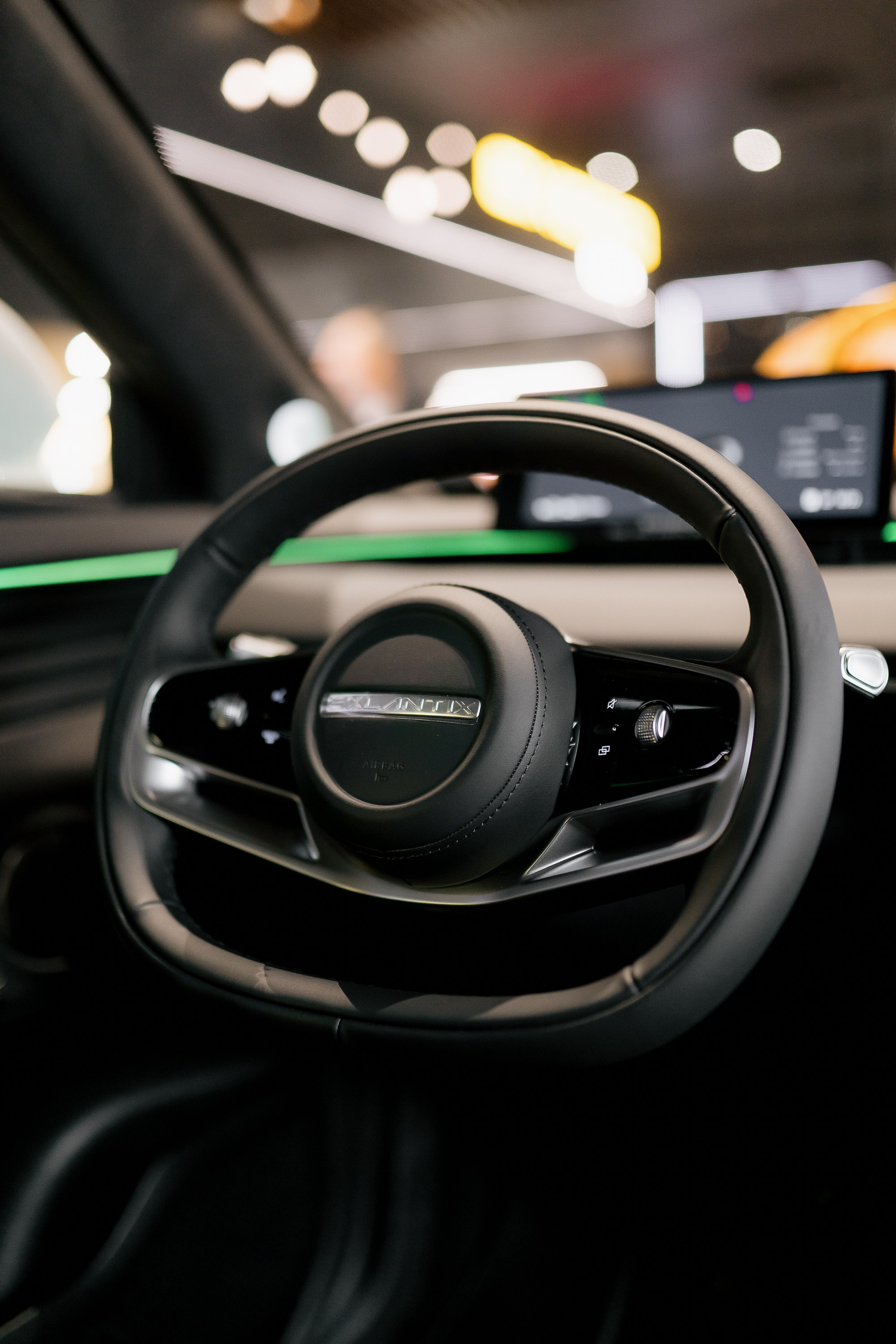 Презентация Exlantix ET. Сергей Кошкин. Репортажная и ивент-фотография в Сургуте