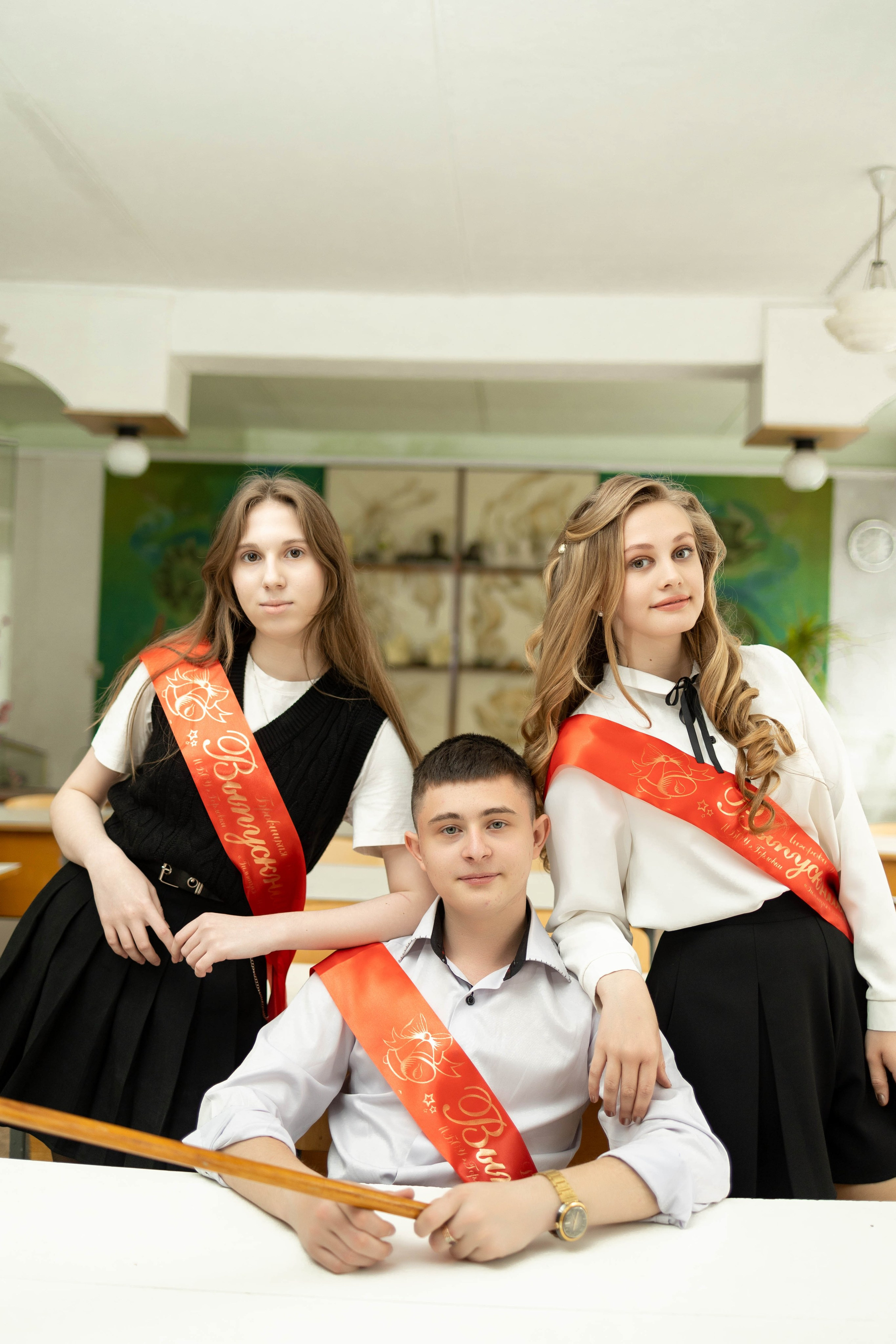 Гимназия «Интеллект». Фотограф Донецк. Горловка. ДНР. Севастополь