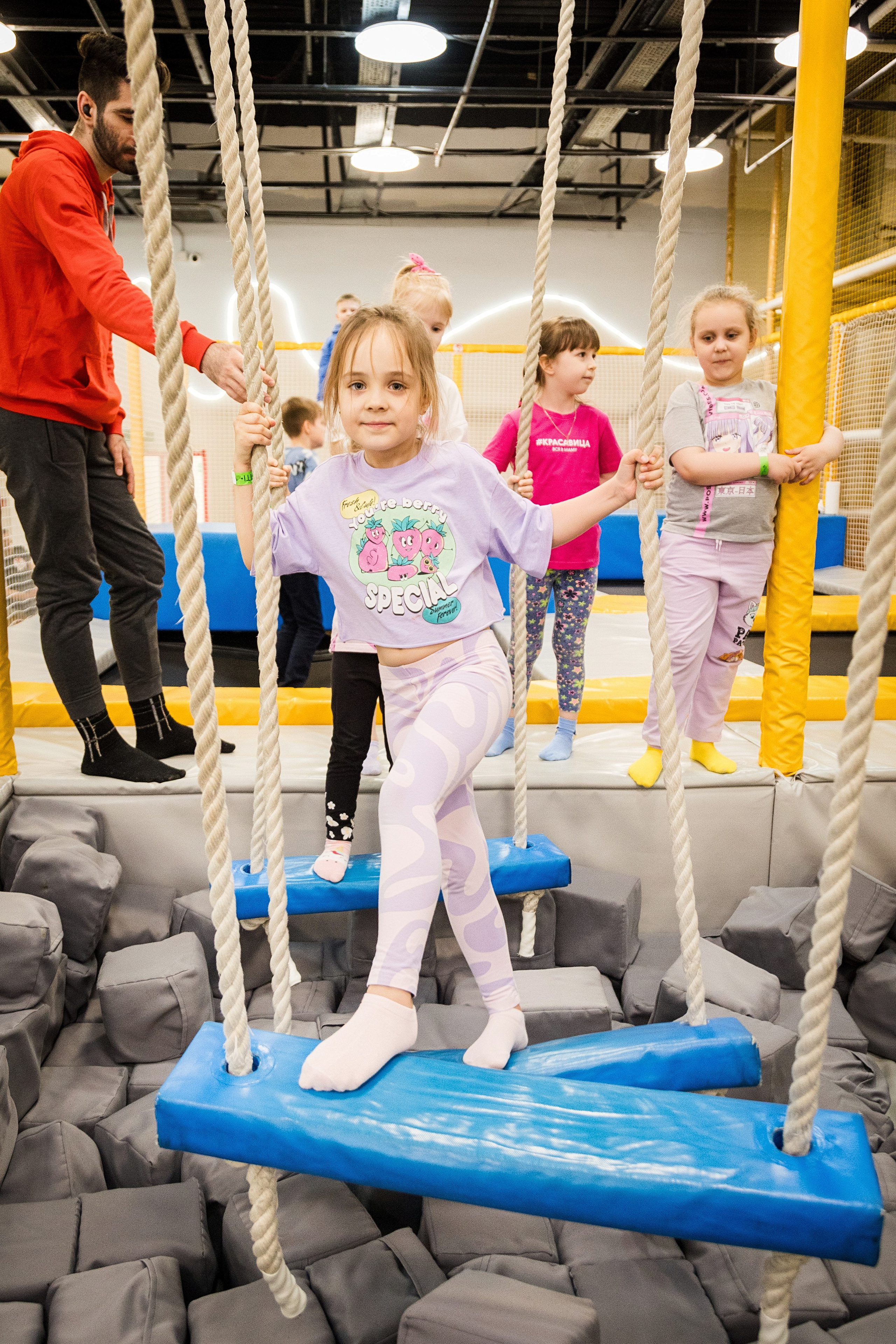 Маргарите 7 лет. Детский фотограф видеограф в Хабаровске Михаил Орлов