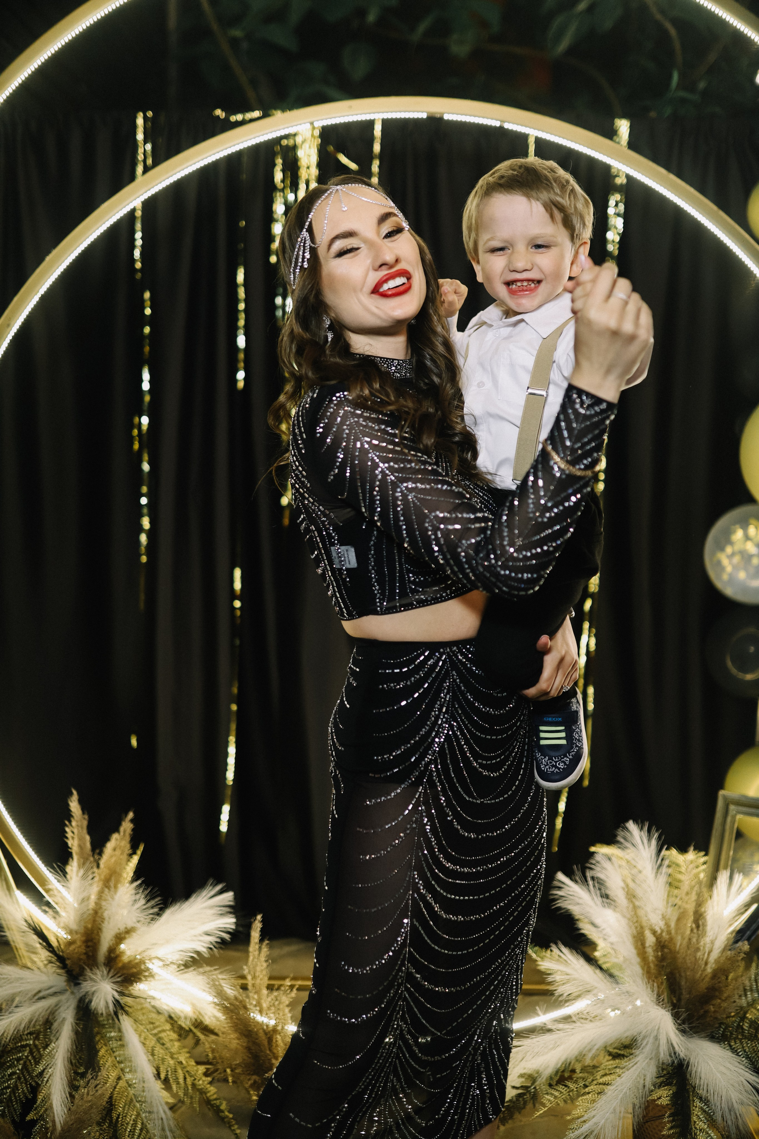 25.Диана и гости