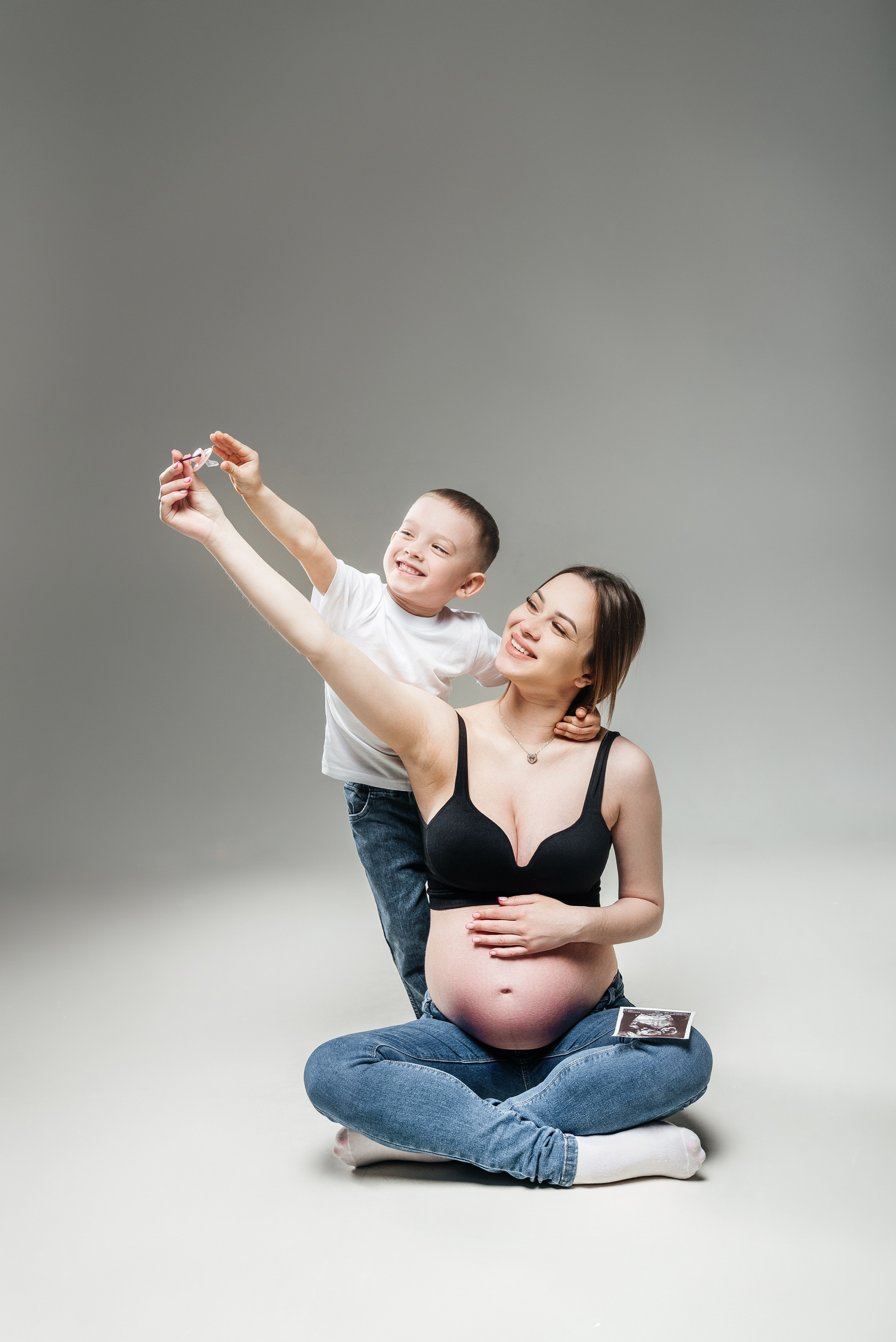 Фотосессия беременности. Фотостудия Миндаль. Южноуральск