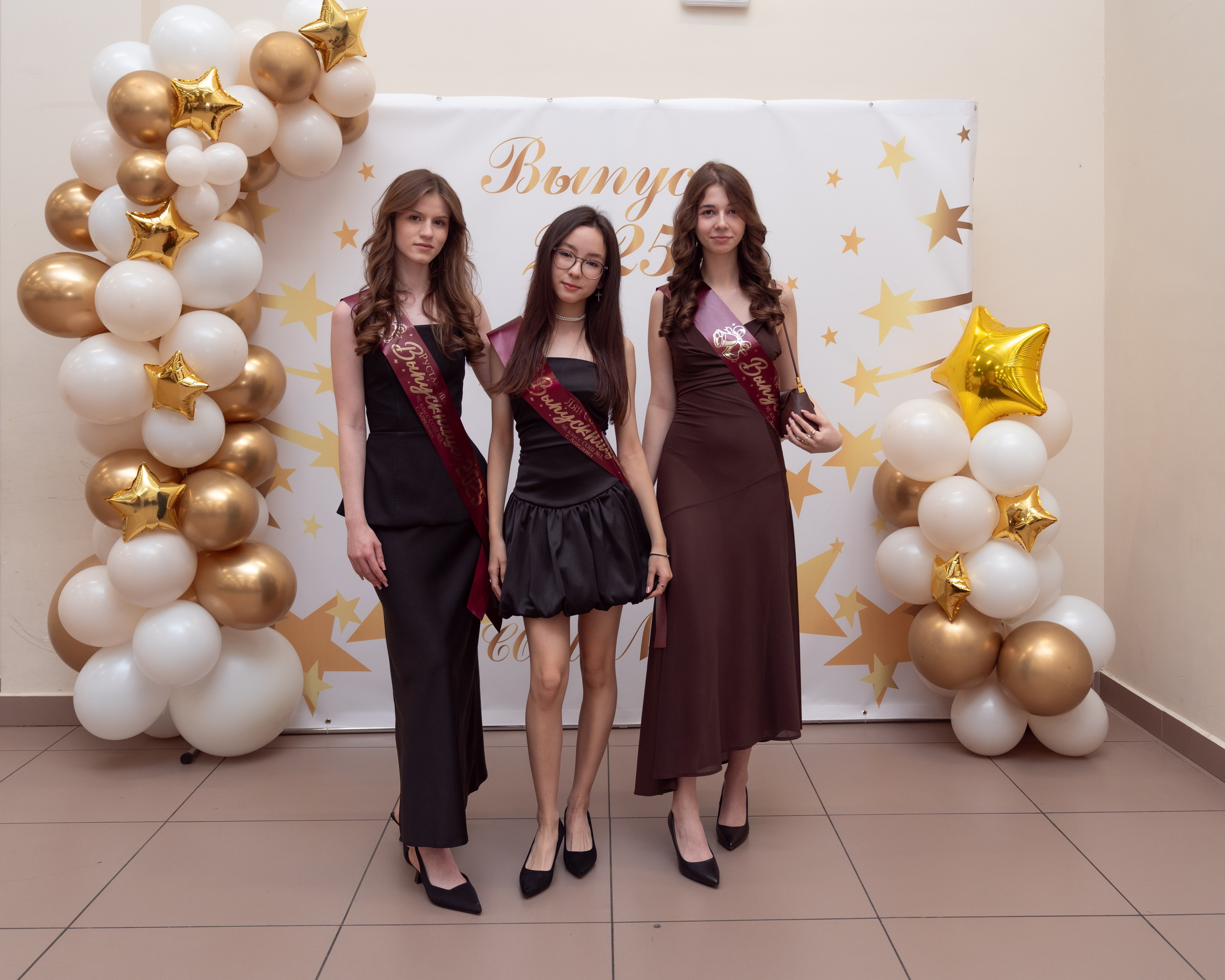 Последний звонок. Фотограф и ИИ-креатор Анна Бобринёва