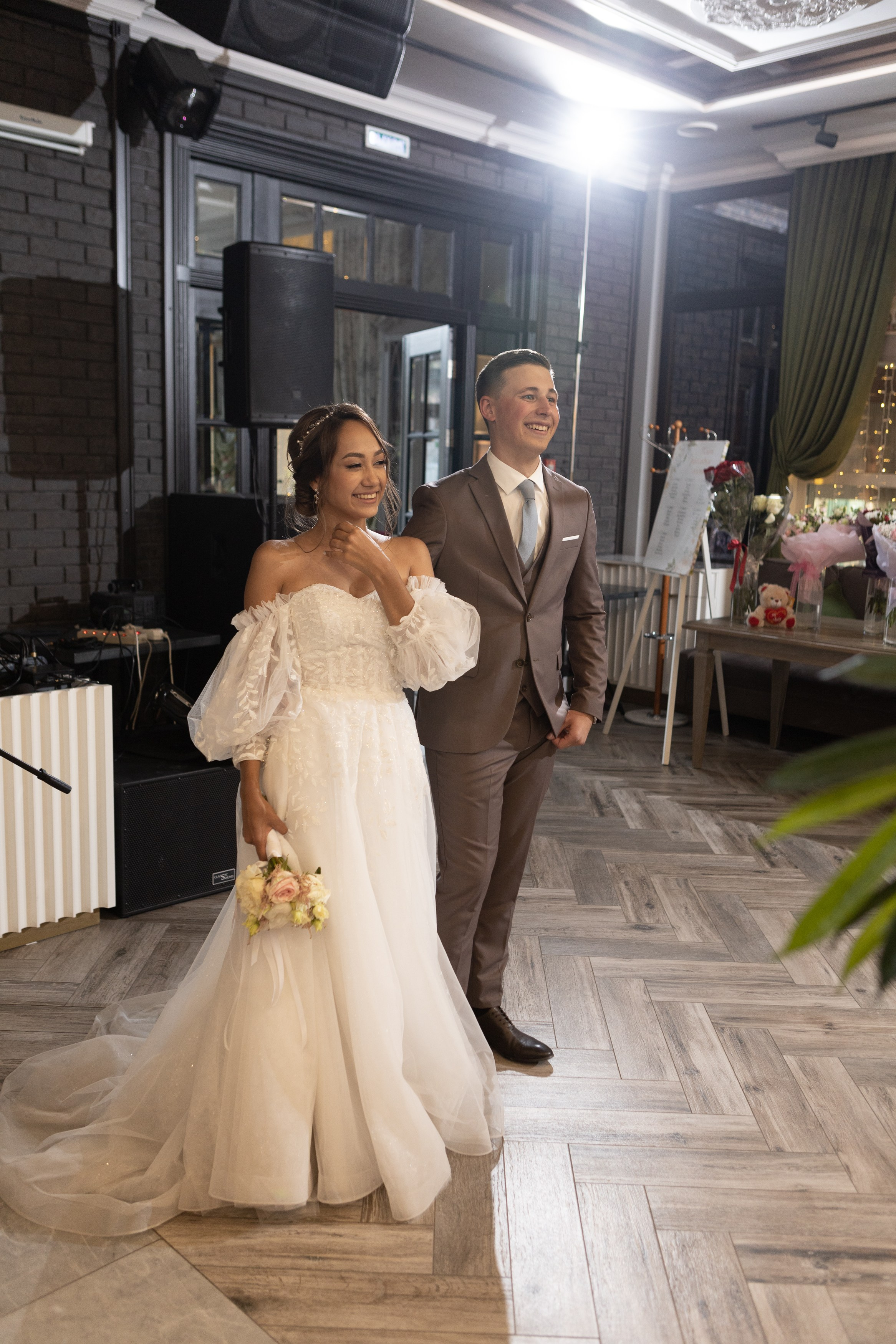 Свадебный фотограф Уфа — Руслан ГабдлисламовЖивые эмоции, красивые кадры, воспоминания на всю жизнь.Работаю по всей Республике Башкортоста. Свадебный фотограф Уфа Руслан Габдлисламов