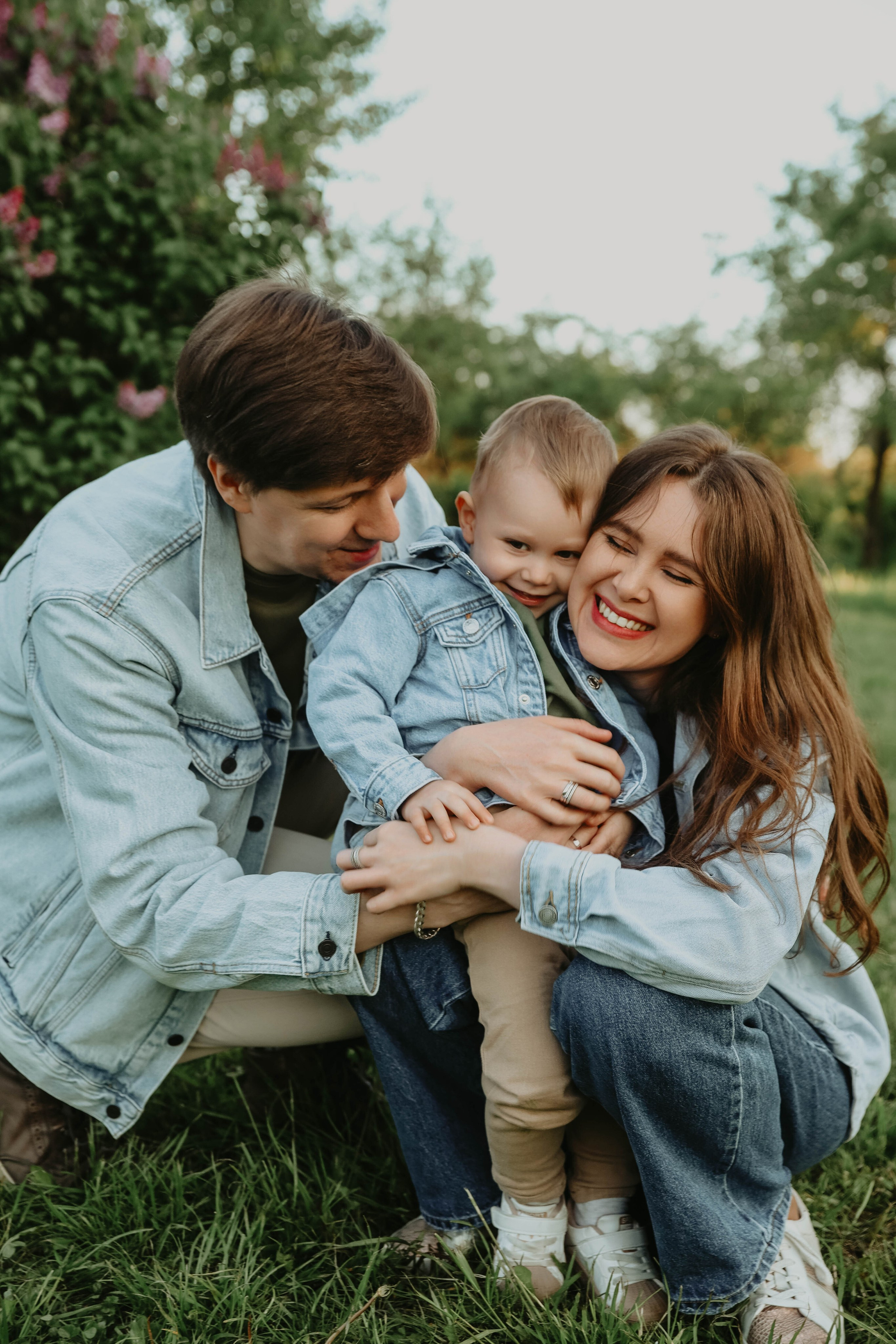 Семейная фотосессия с детьми в парке Коломенское. Свадебный и семейный фотограф в Москве