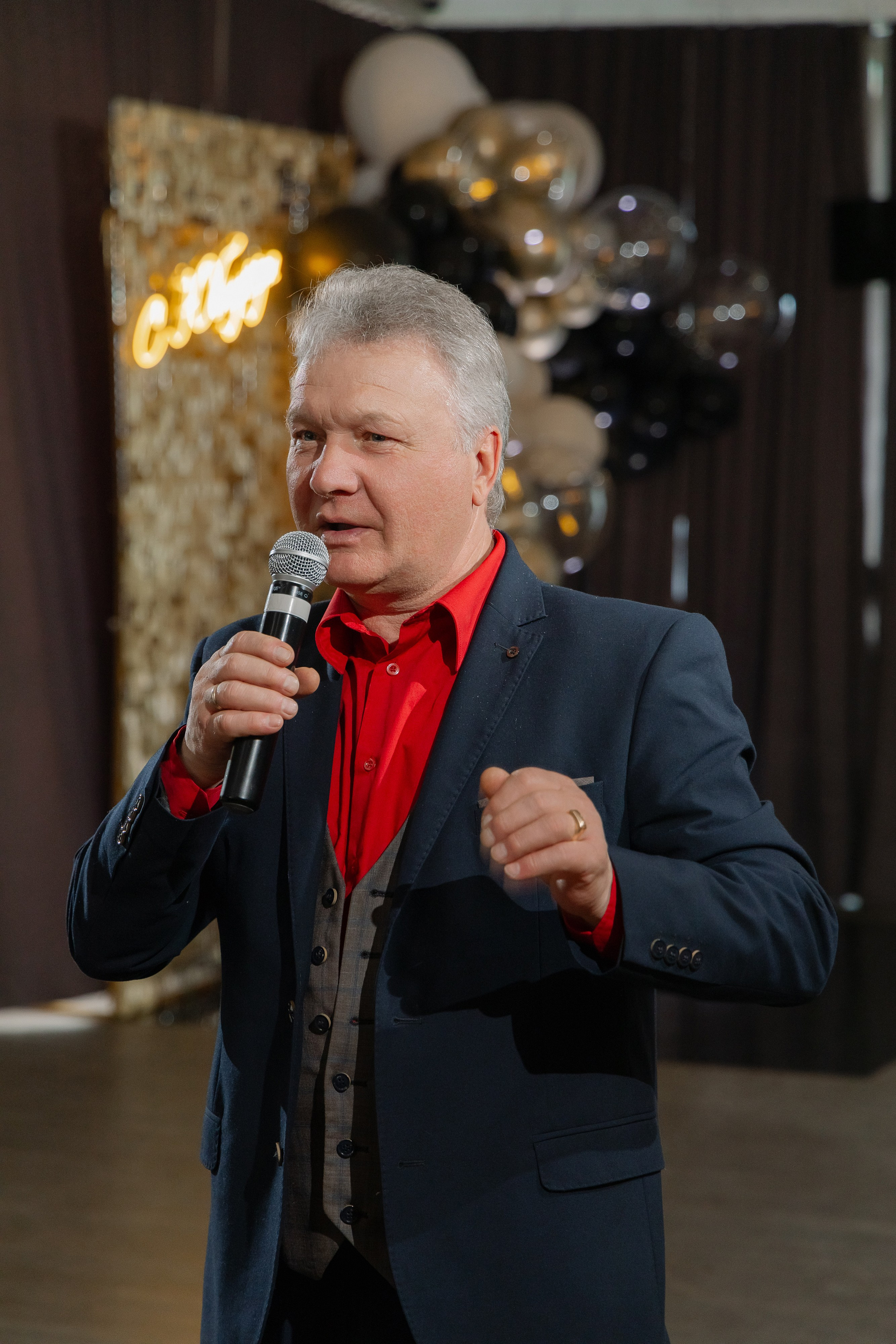 Фотосъемка юбилея в кафе BALDENINI в Минске. Свадебный фотограф в Минске/Беларуси Сергей Спиридонов