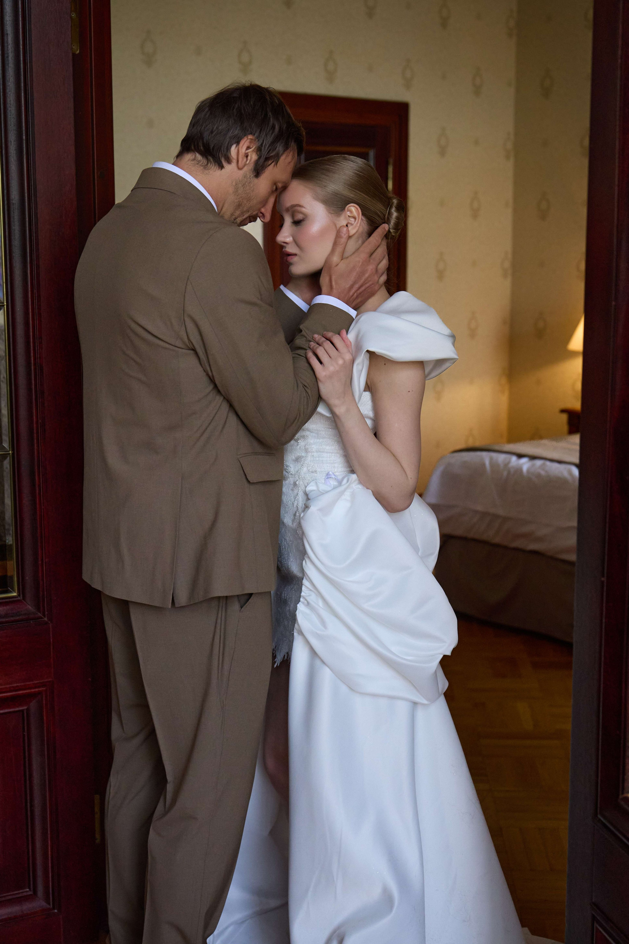 Большой. В декорациях любви. Свадебный и семейный фотограф в Курске — Дмитрий Сазонов