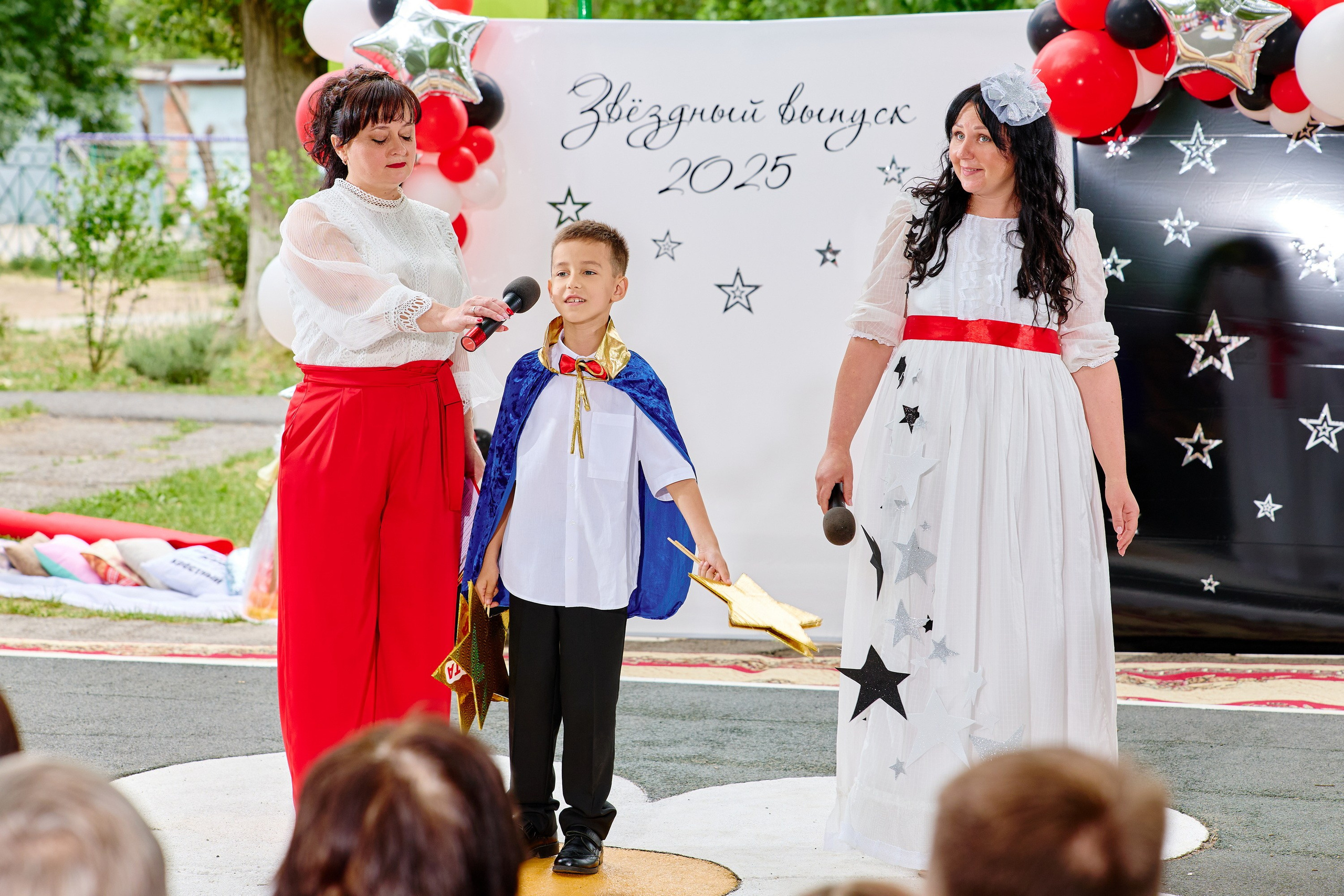 Выпускной 45 сад. Фотограф Выпускные альбомы Таганрог Сергей Коробченко