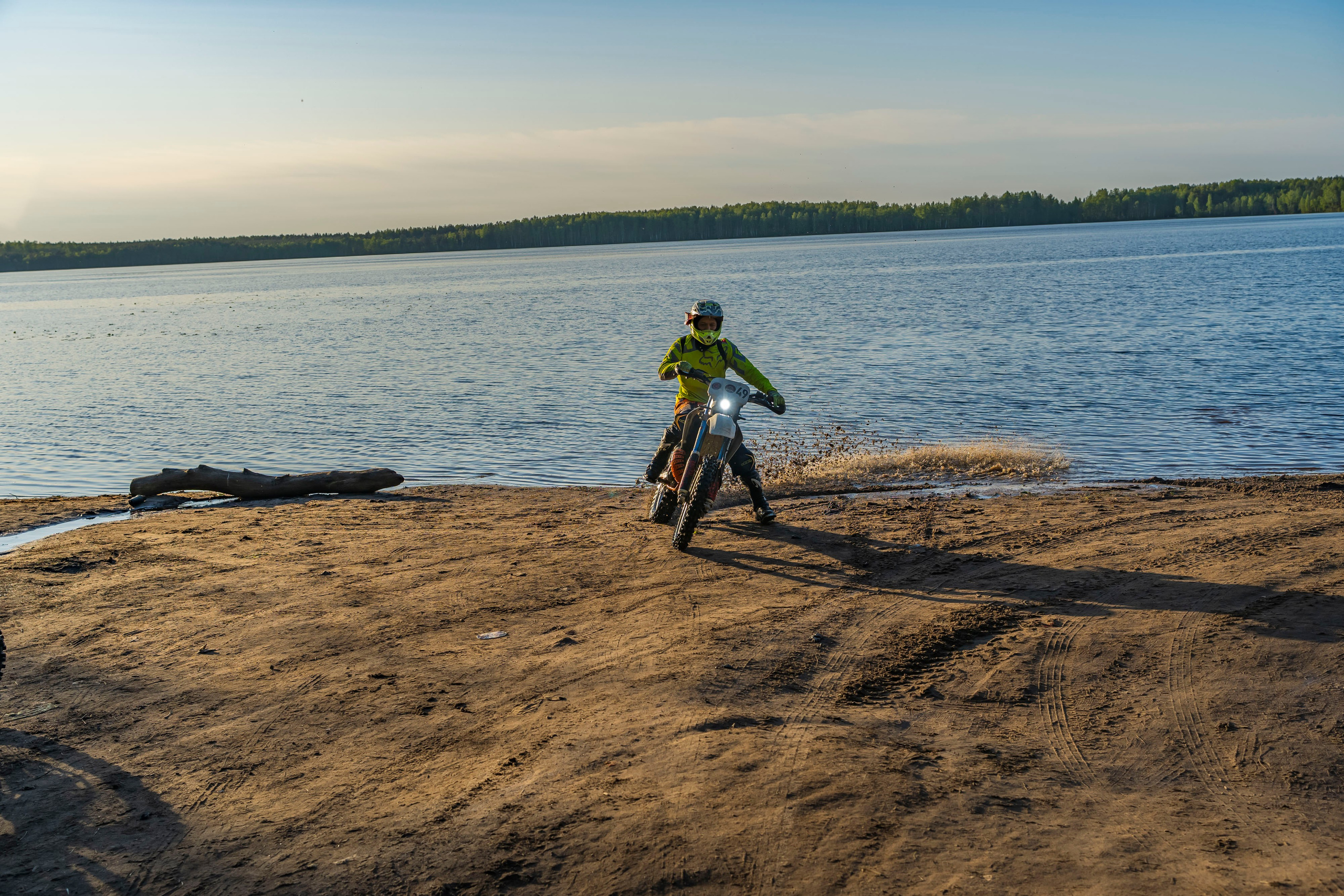 Владимир. Графический дизайнер Илья Левченко