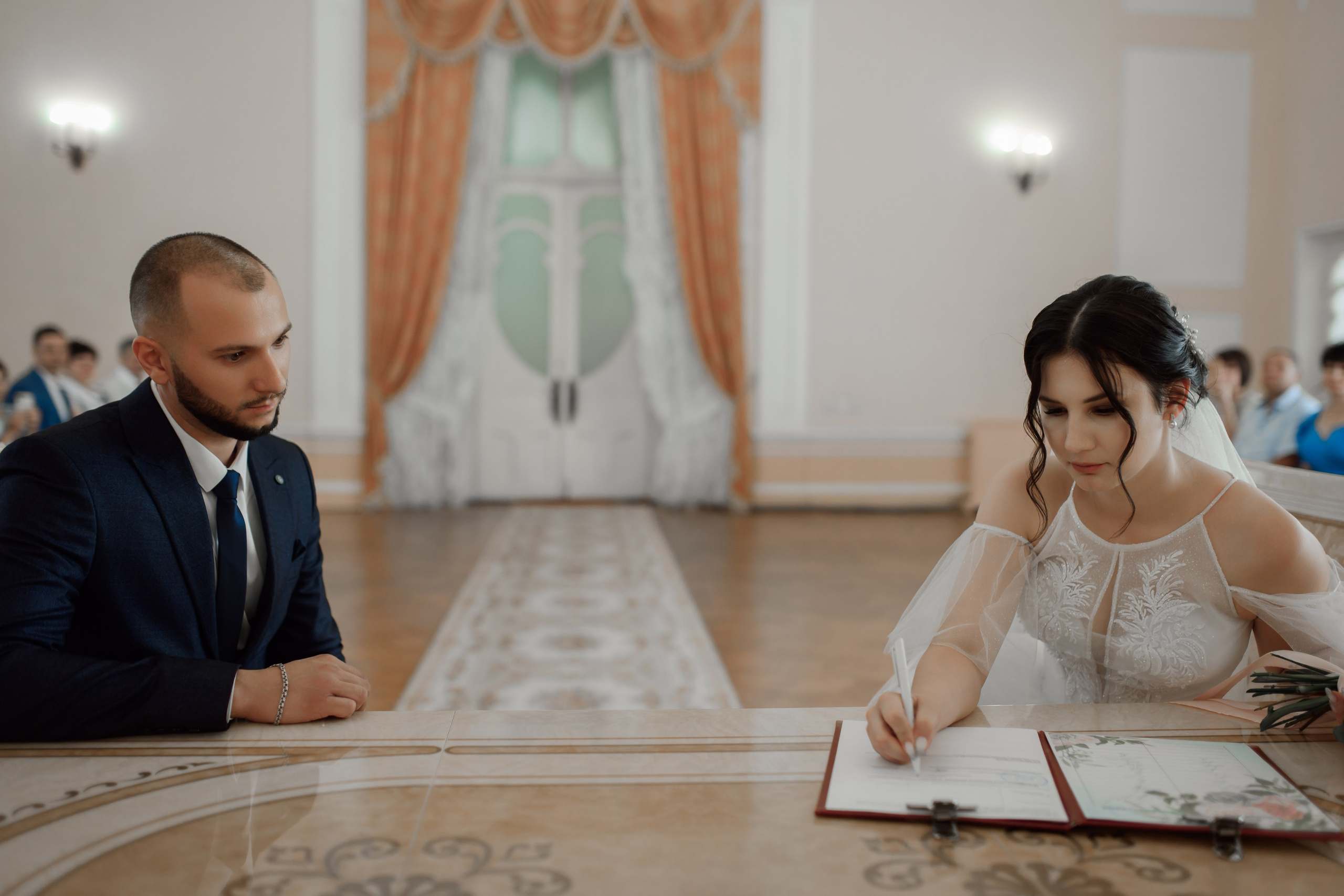 V & K. Свадебный фотограф в г. Астрахань. Так же выезжаю в другие города