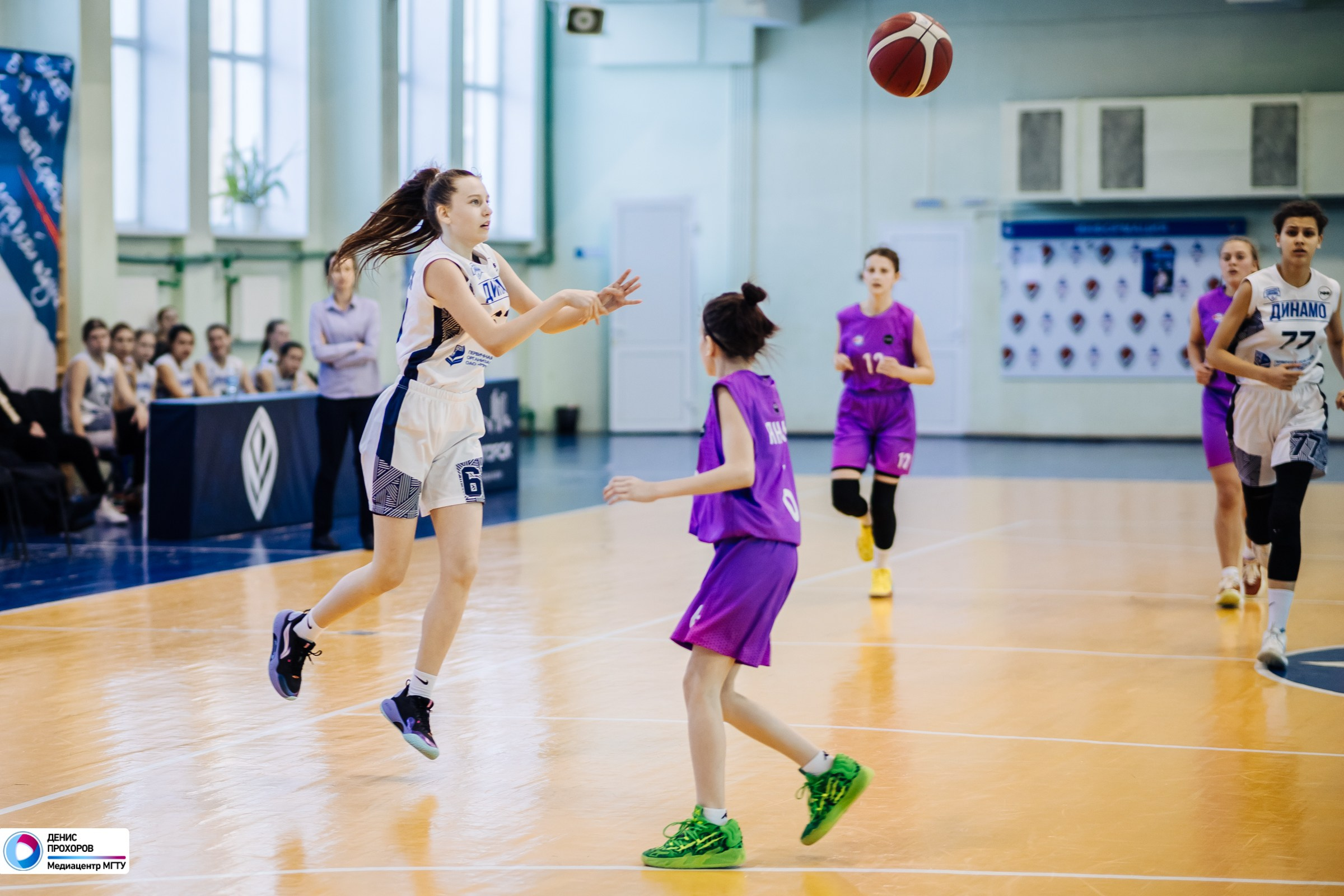 Соревнования по баскетболу среди девушек до 16 лет / 04.02.24. Денис Прохоров Фотограф в г. Магнитогорск
