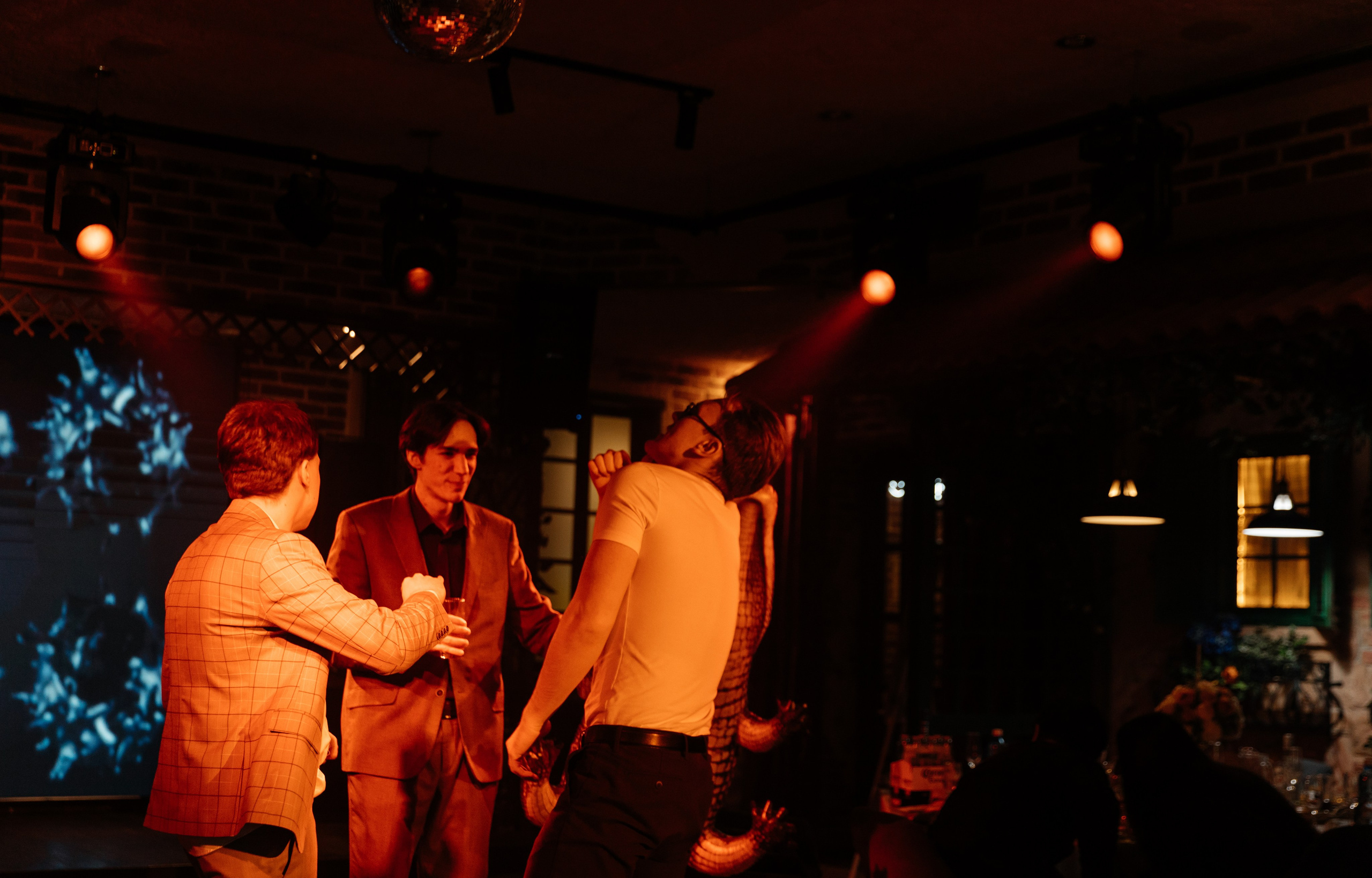 Анатолий и Кристина: история любви в каждом кадре. Фотограф Семён Гнеушев