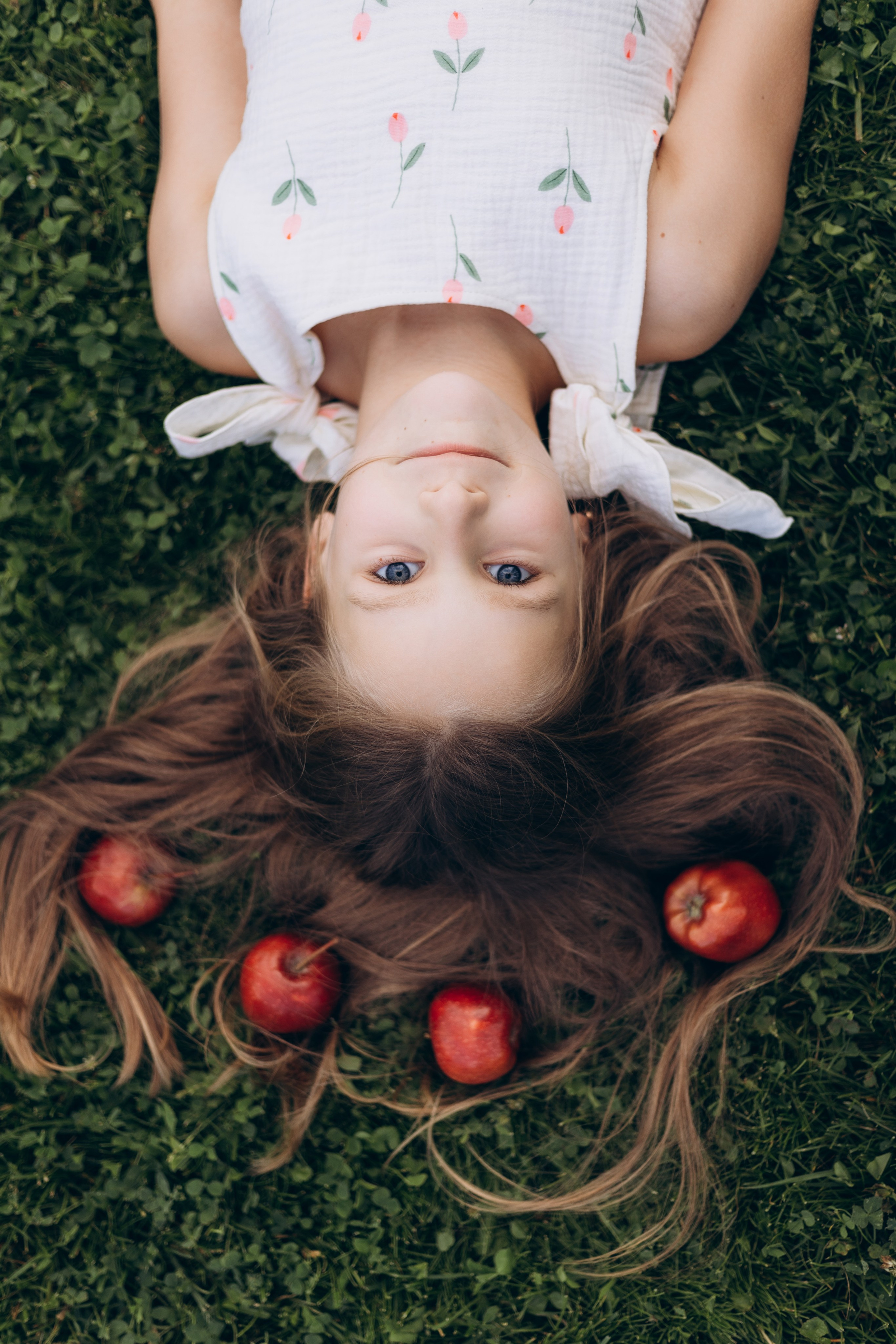 Райский сад. Фотограф новорожденных Серпухов, Протвино, Москва I Марина Бурмистрова