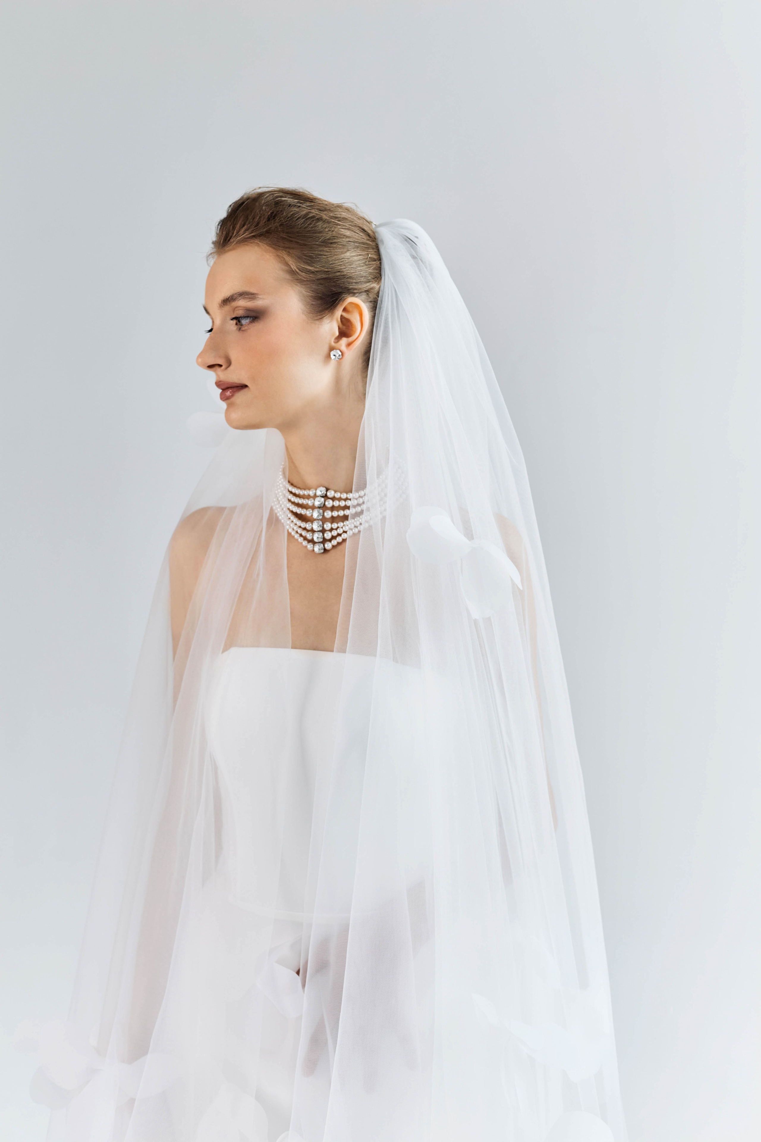 Сара. Свадебный салон-ателье Бонжур в Минске Bonjour