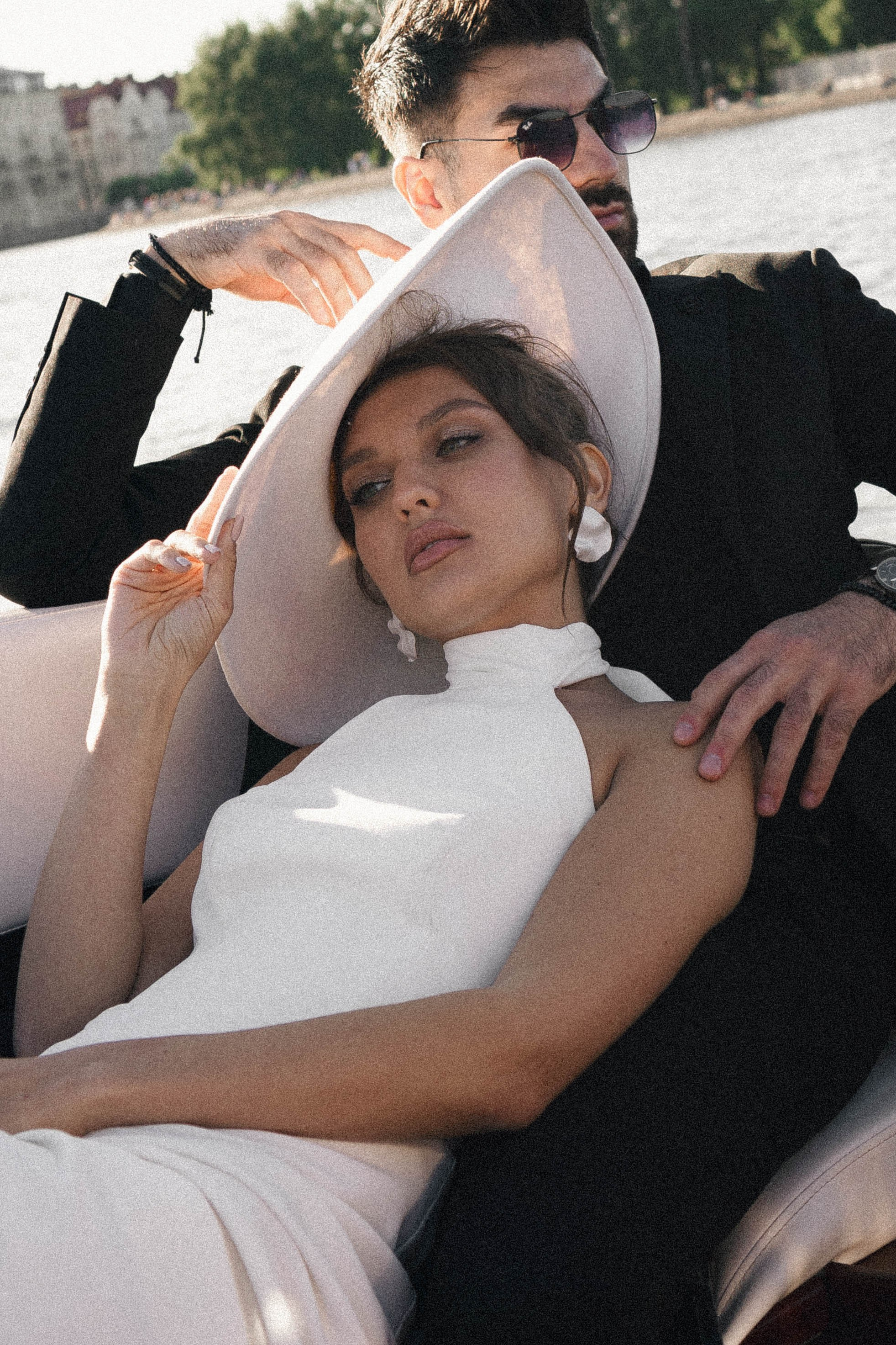 СВАДЕНБНАЯ СЬЕМКА НА КАТЕРЕ ПО КАНАЛАМ САНКТ-ПЕТЕРБУРГА И В АКВАТОРИИ НЕВЫ. Профессиональный фотограф, Санкт-Петербург — Виктория Богомолова