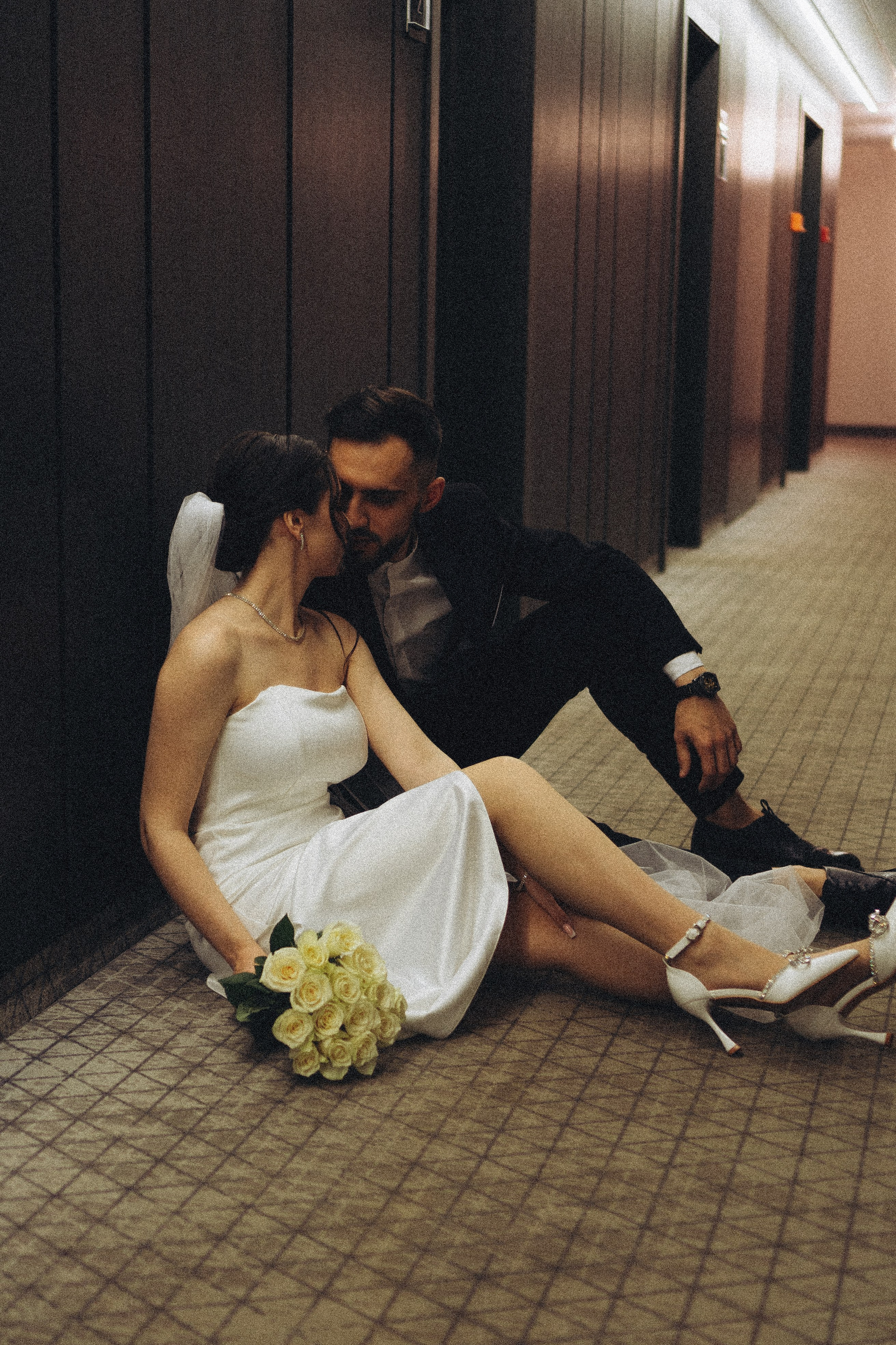 СВАДЕБНАЯ СЬЕМКА СБОРОВ ЖЕНИХА И НЕВЕСТЫ В ОТЕЛЕ И ТАКЖЕ ФОТОСЕССИИЯ В ОТЕЛЕЕ МЕГАПОЛИС БРЯНСК. Профессиональный фотограф, Санкт-Петербург — Виктория Богомолова