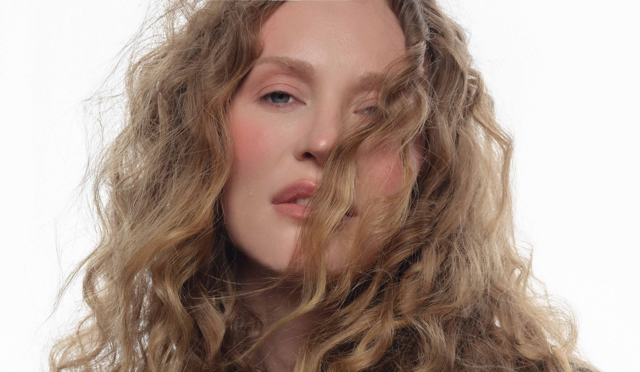 Tetya Motya. Фотограф Асет Героева работает в жанре портрета/документальной/авторской/fashion фотографии