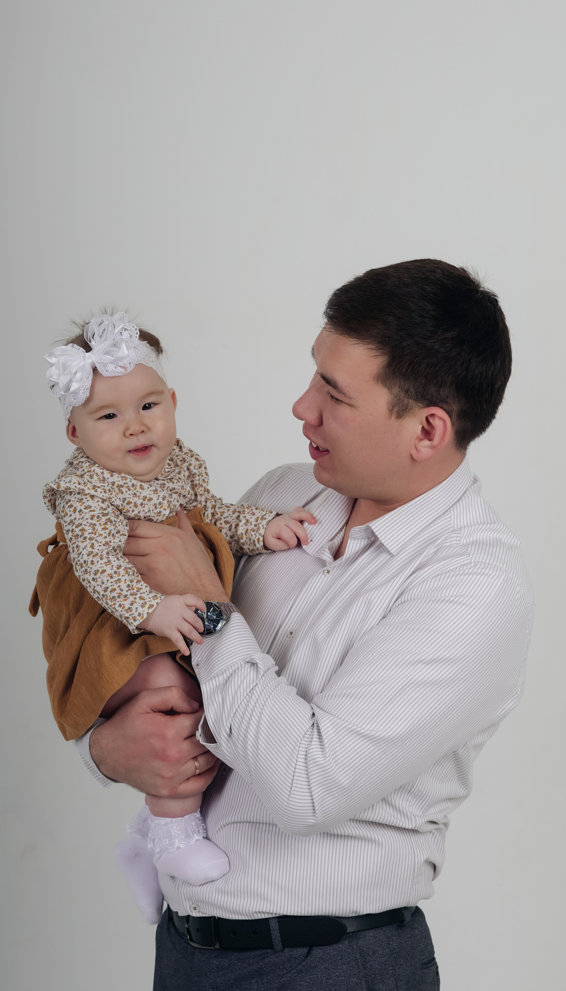 Family story. Уличный и студийный фотограф в Астане Ержанов Нурасыл