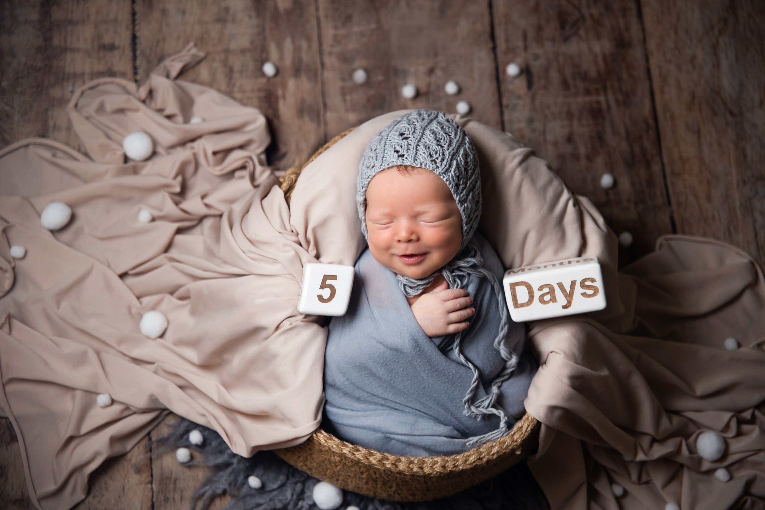 НОВОРОЖДЕННЫЕ до месяца. Мишугина Ольга Фотограф новорожденных, семейный и детский фотограф