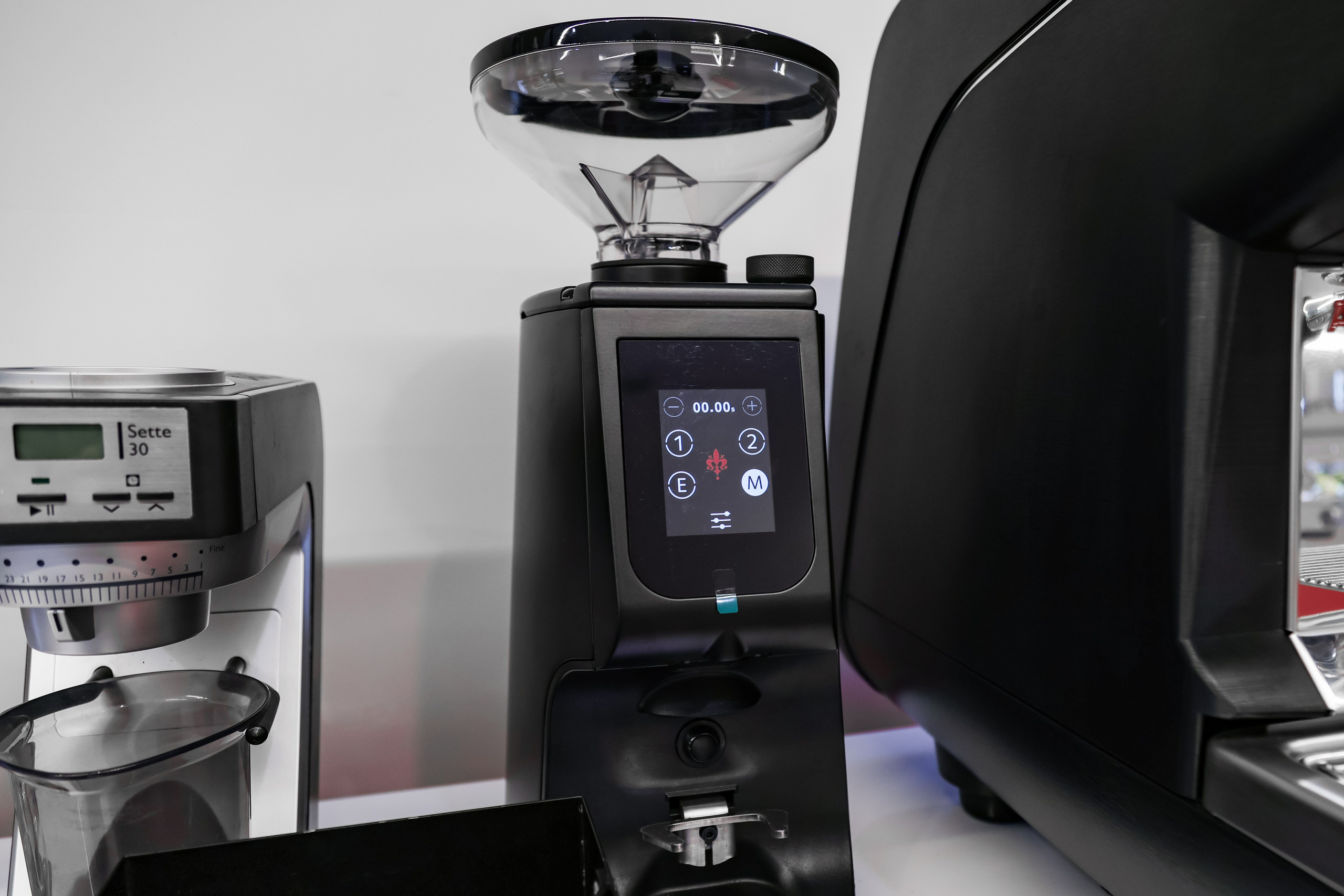 COFFEE MACHINES FOR MARKETPLACE. Mixturecaptures