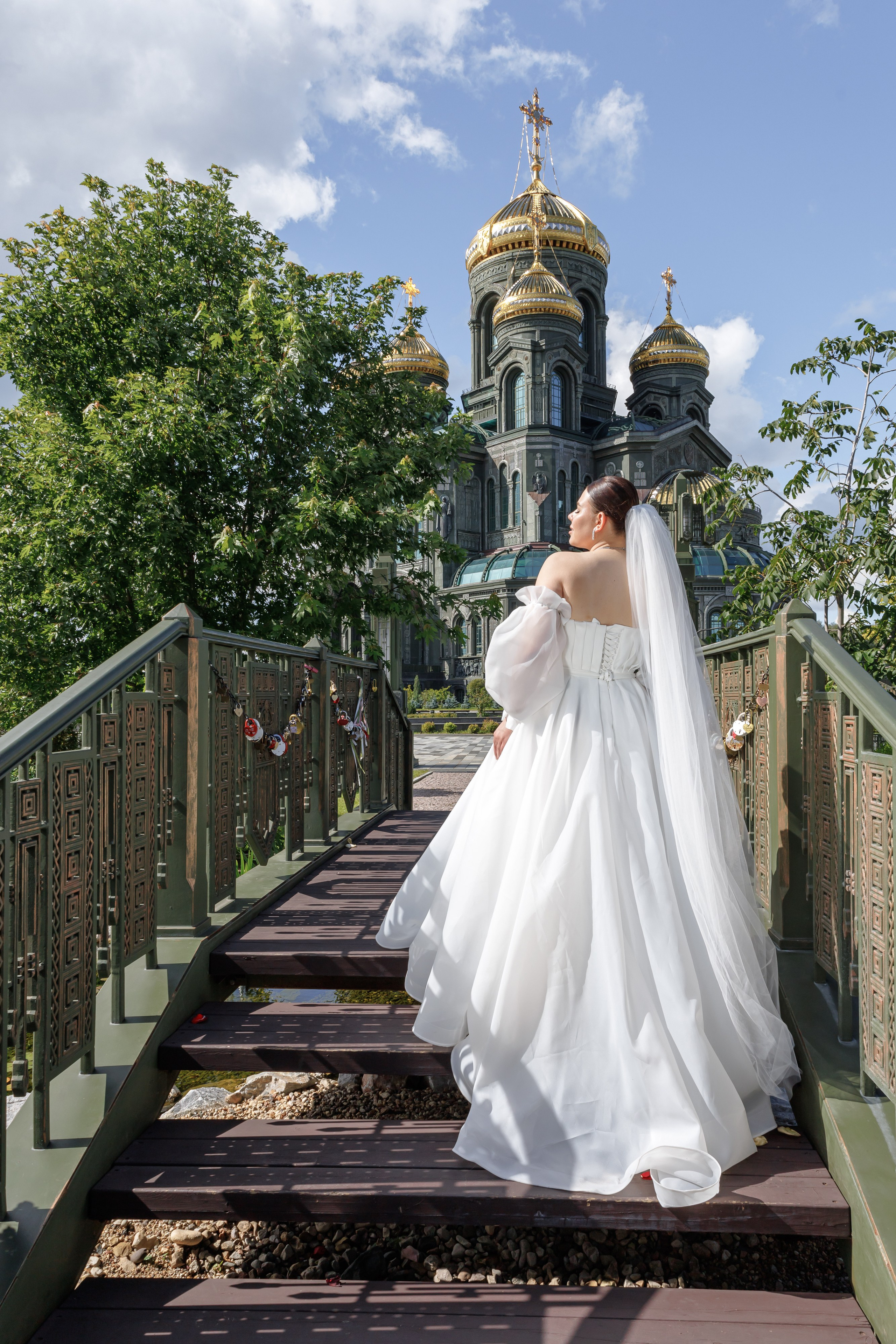 Свадебная прогулка. Контент и свадебный фотограф в Одинцово и Москве. Вакульчик Екатерина