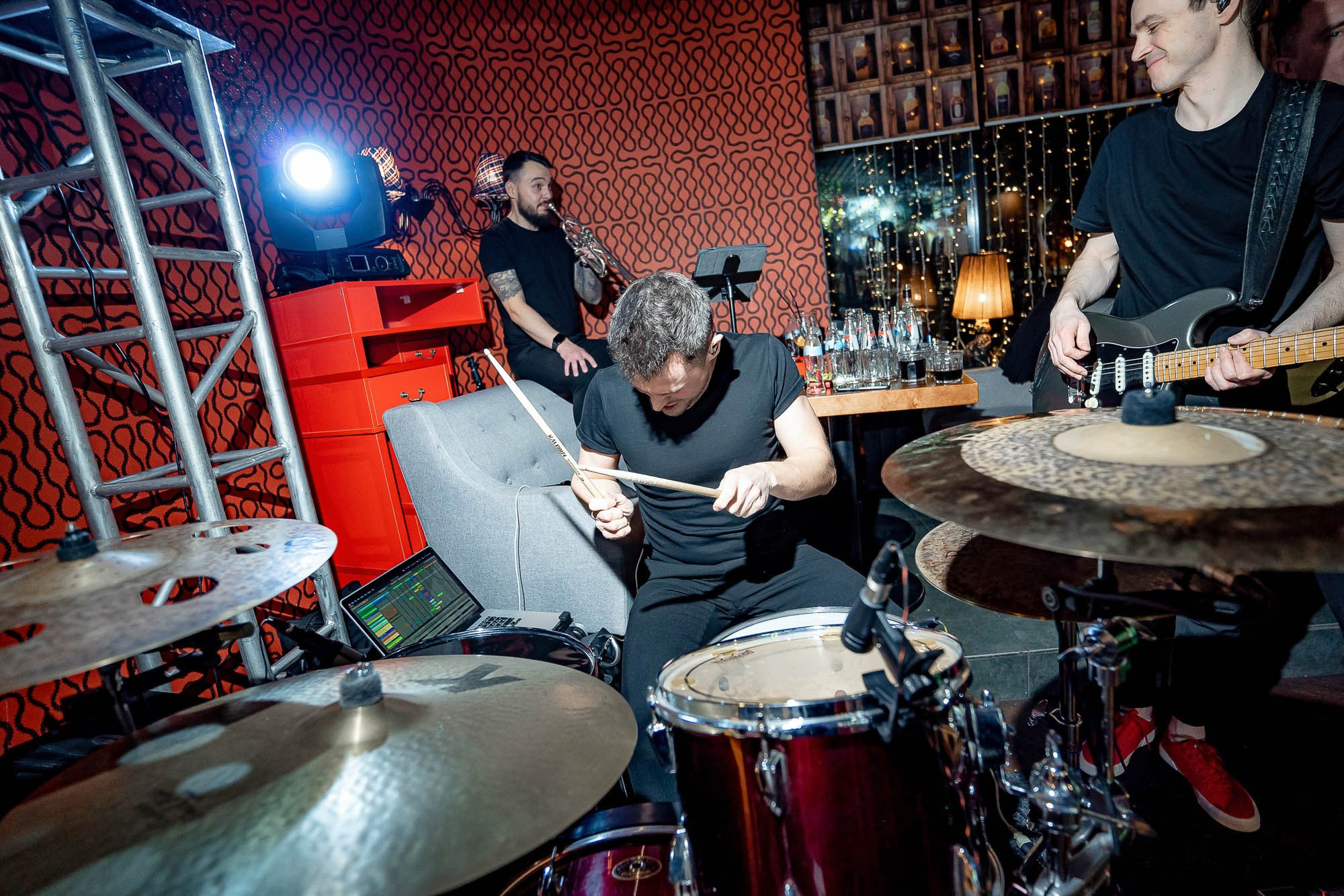 Новый год 2024 в Peoples. Сергей Кошкин. Репортажная и ивент-фотография в Сургуте