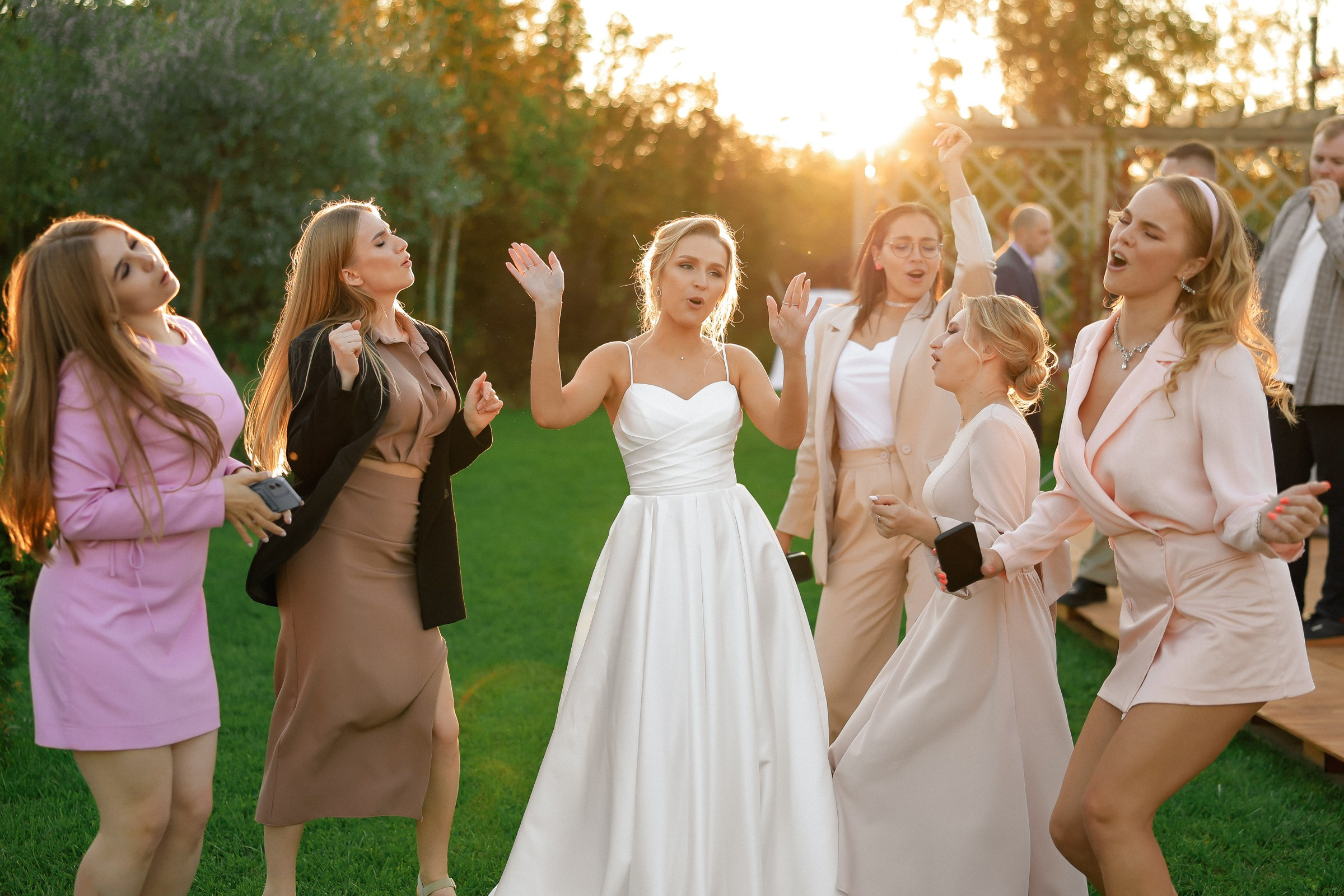 Мария и Роман. 2023. Свадебный фотограф Великий Новгород Станислав Кособудский