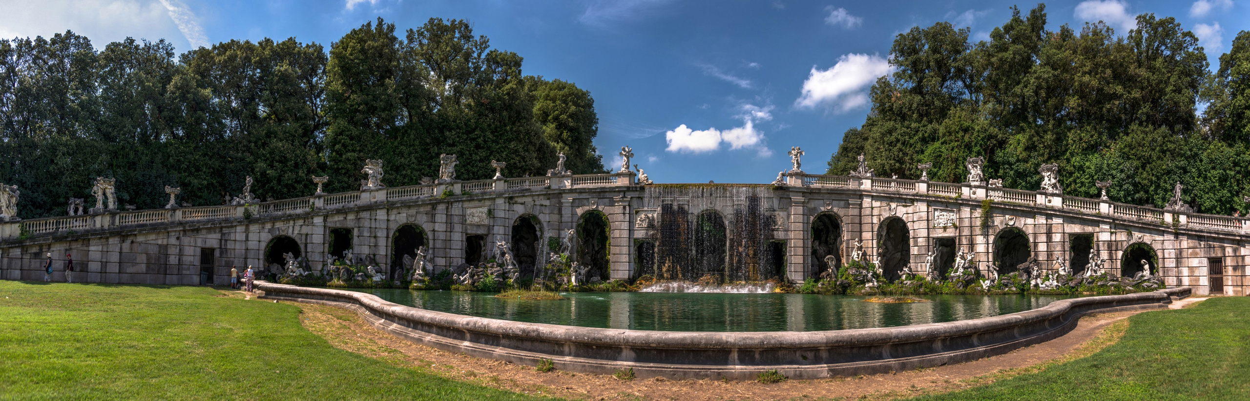 Италия Кампания Казерта. Фотограф Лара Кучина