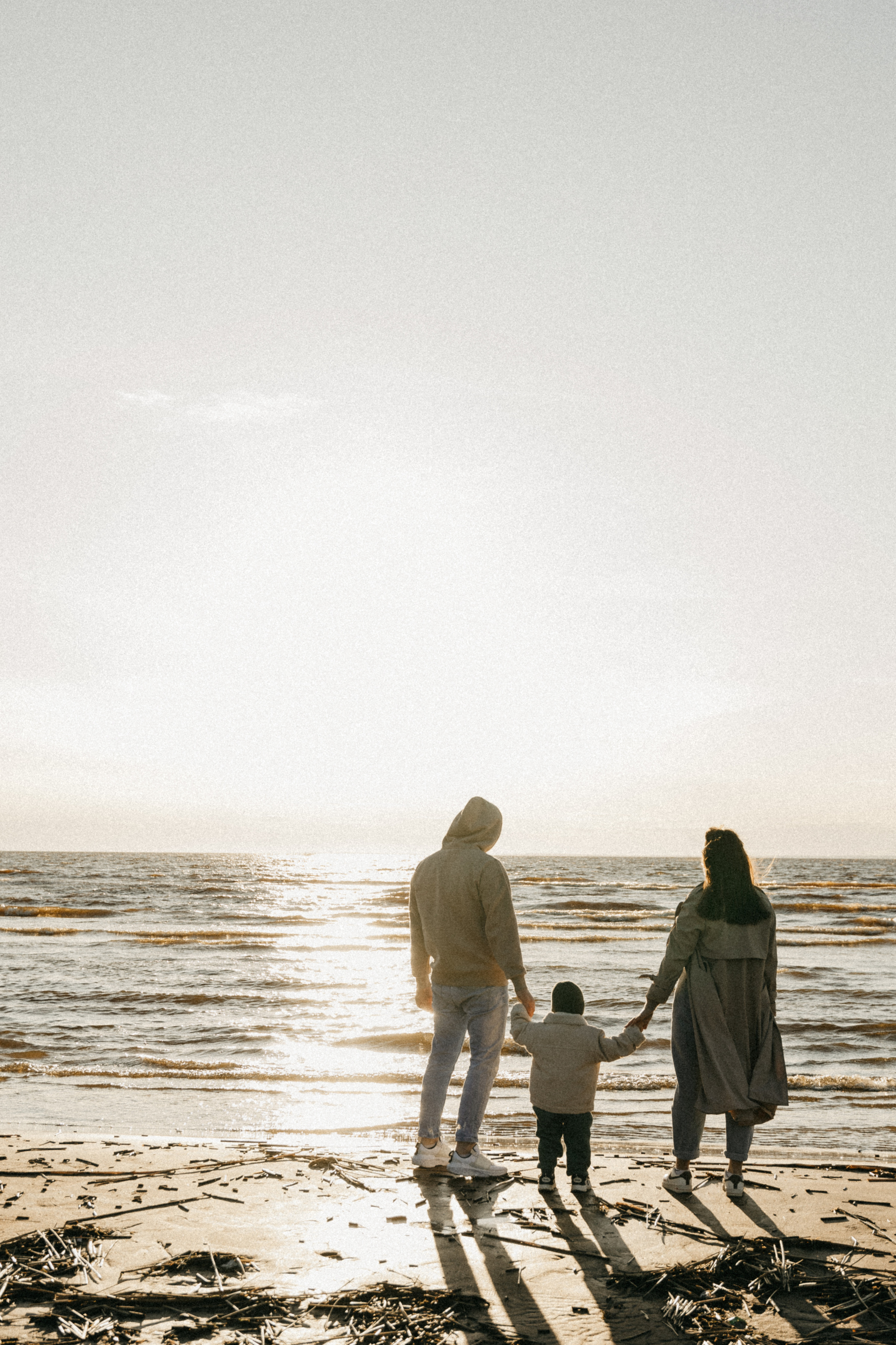 Лера, Саша, Мирон. Главная