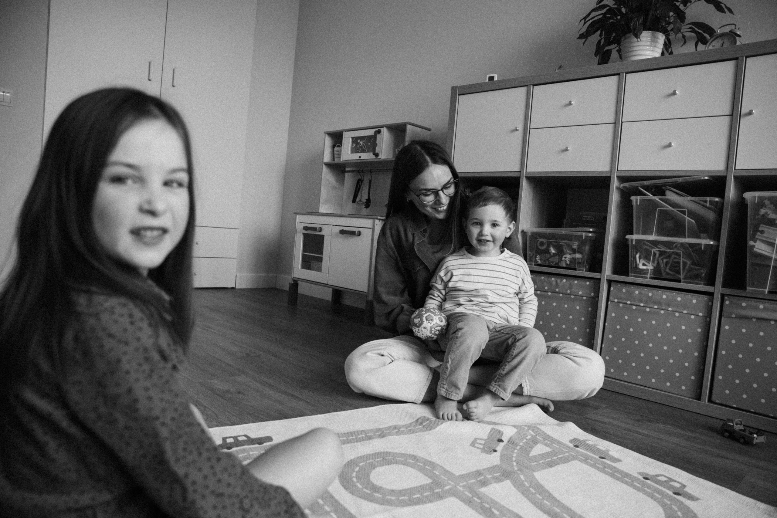 Таня, Алена, Тимофей. Главная