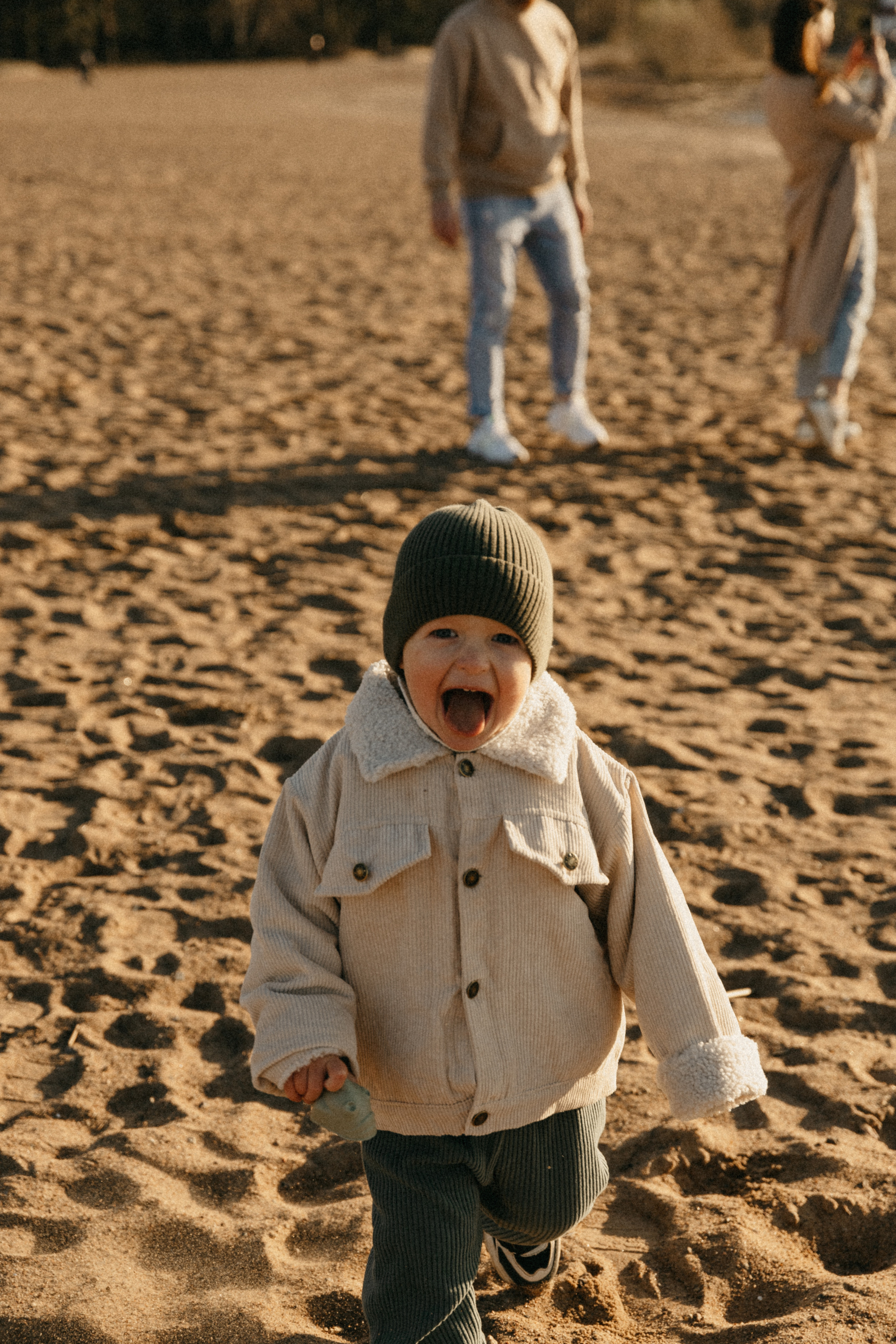 Лера, Саша, Мирон. Главная