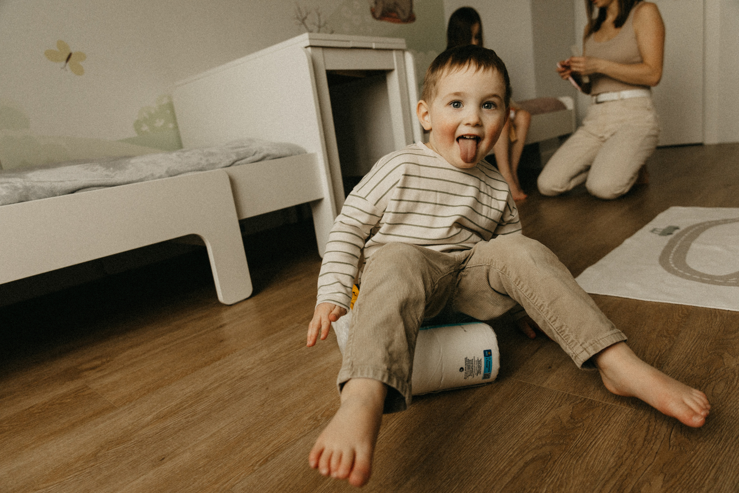 Таня, Алена, Тимофей. Главная