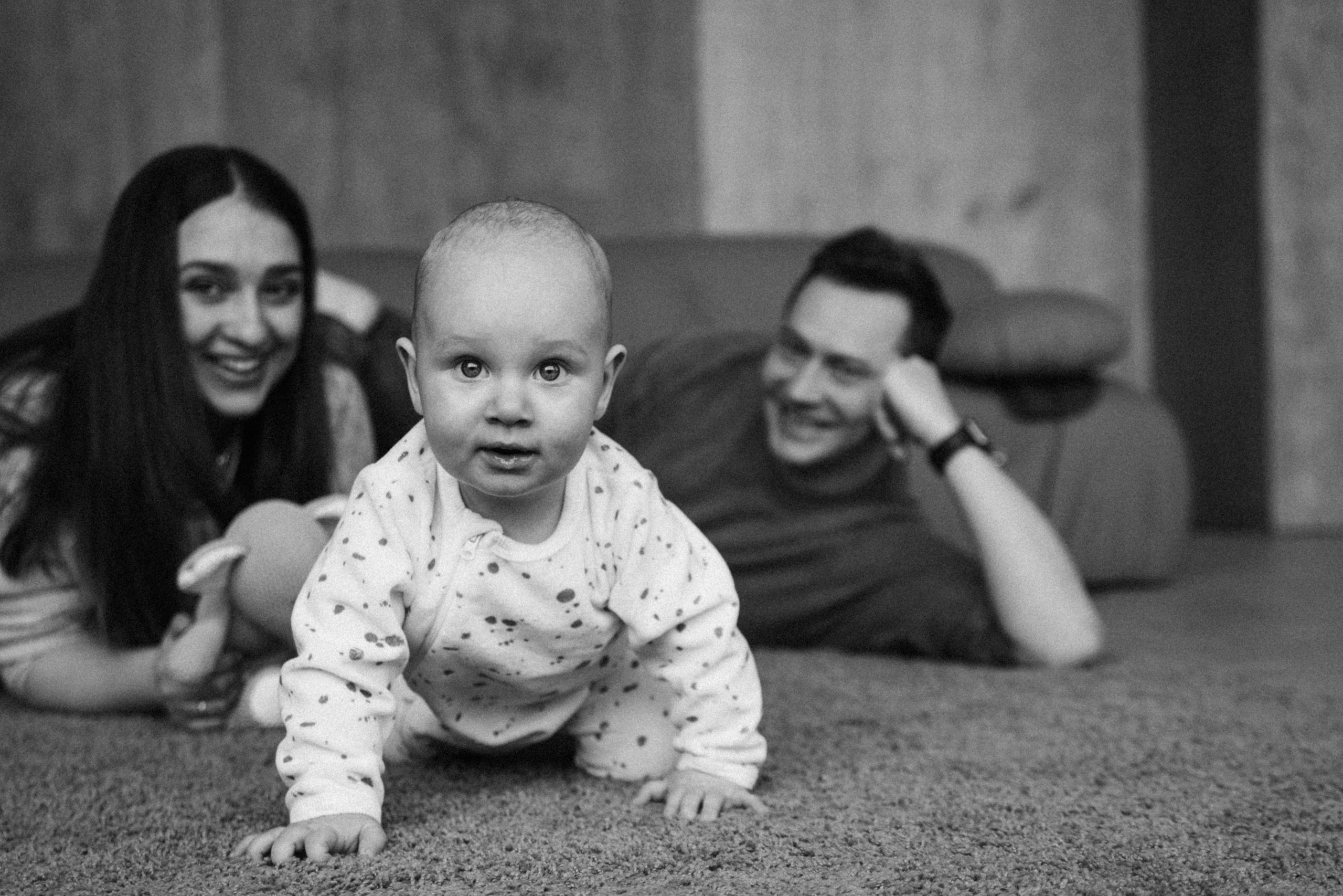 Оля, Саша, Лев. Главная