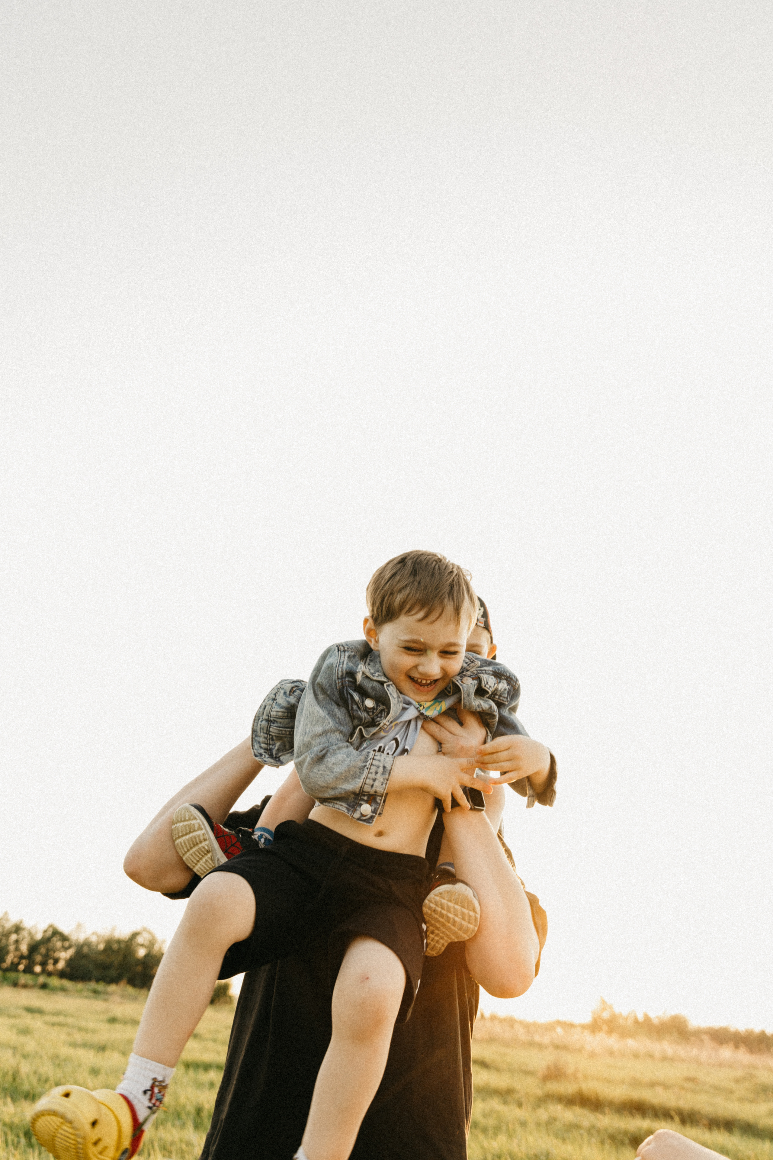 Ксюша, Кирилл, Миша, Костя. Главная