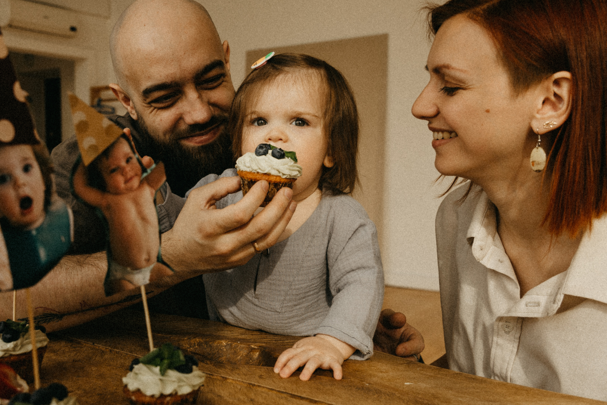 Женя, Ваня, Саша. Главная