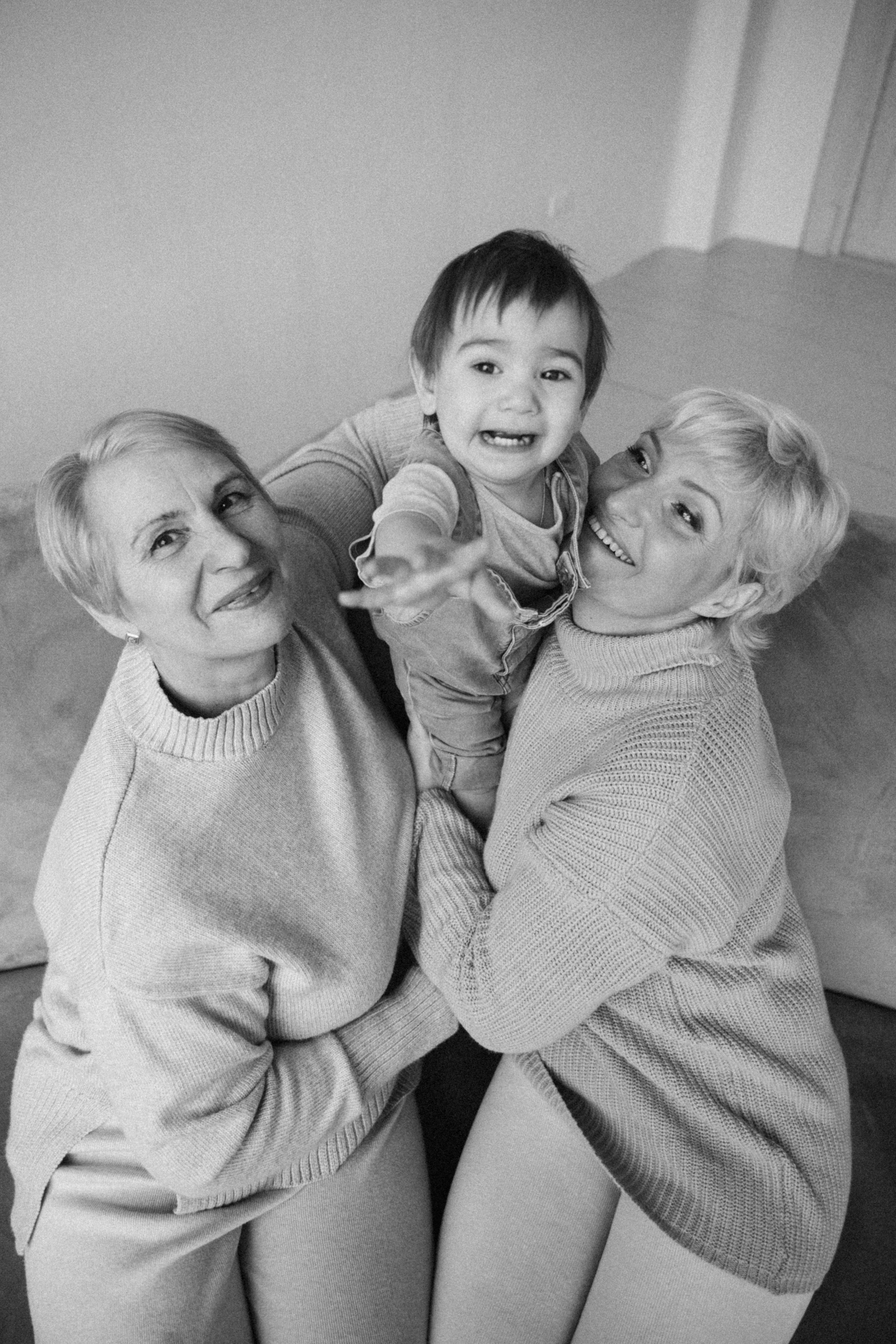 Ольга, Ольга, Василиса. Главная