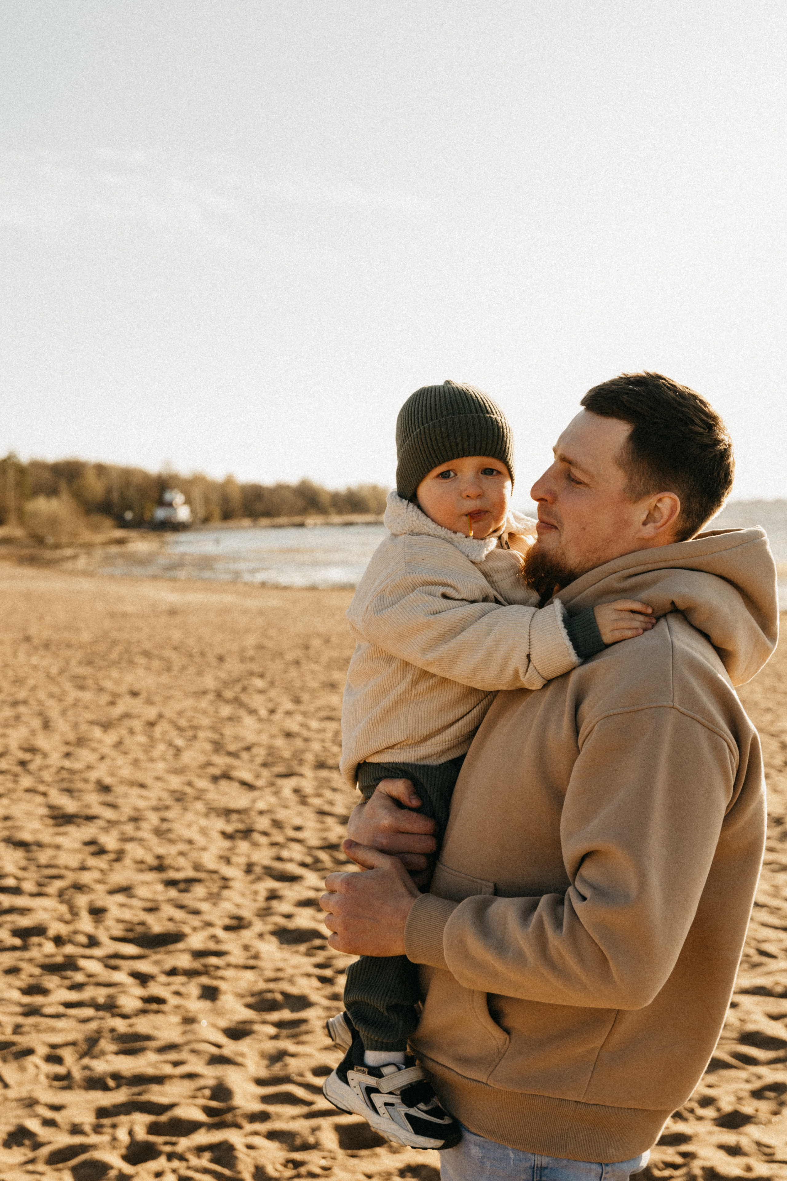 Лера, Саша, Мирон. Главная